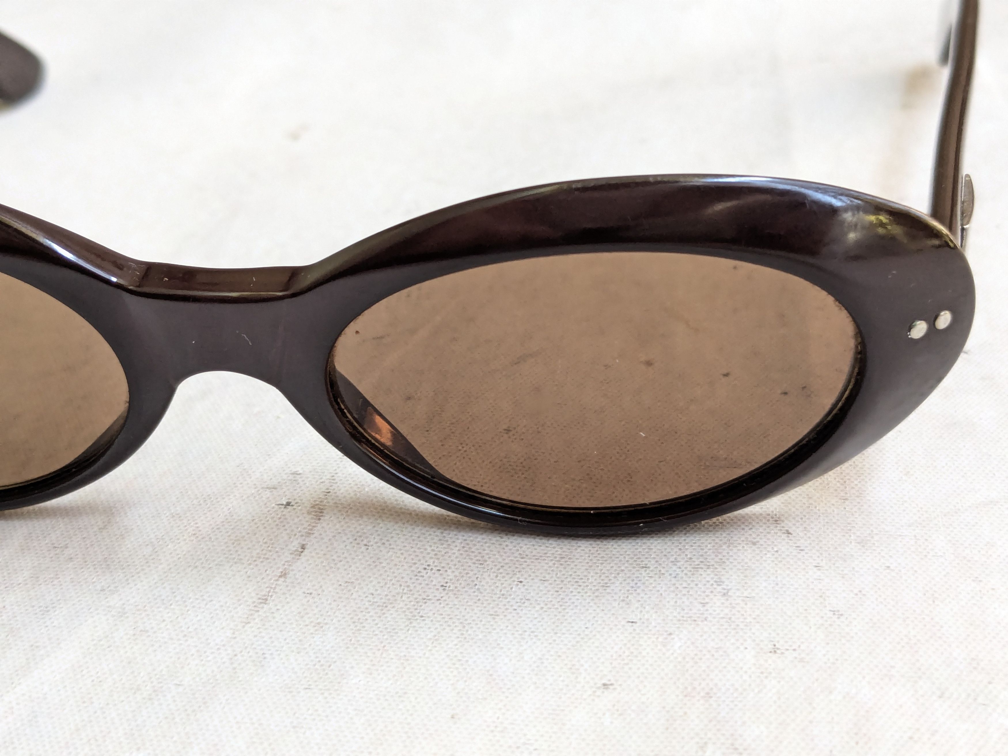 Gucci × Vintage Gucci Sunglasses GG2413/N/S Brown Y2K Oval Size ONE SIZE - 4 Thumbnail