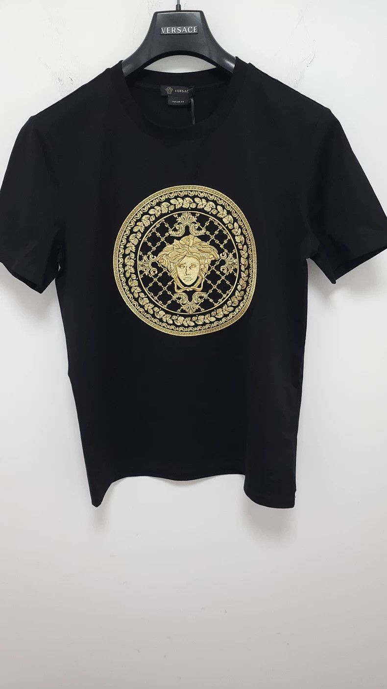 Versace Versace Short-sleeved T-shirt embroidered with gold thread Size US XL / EU 56 / 4 - 2 Thumbnail