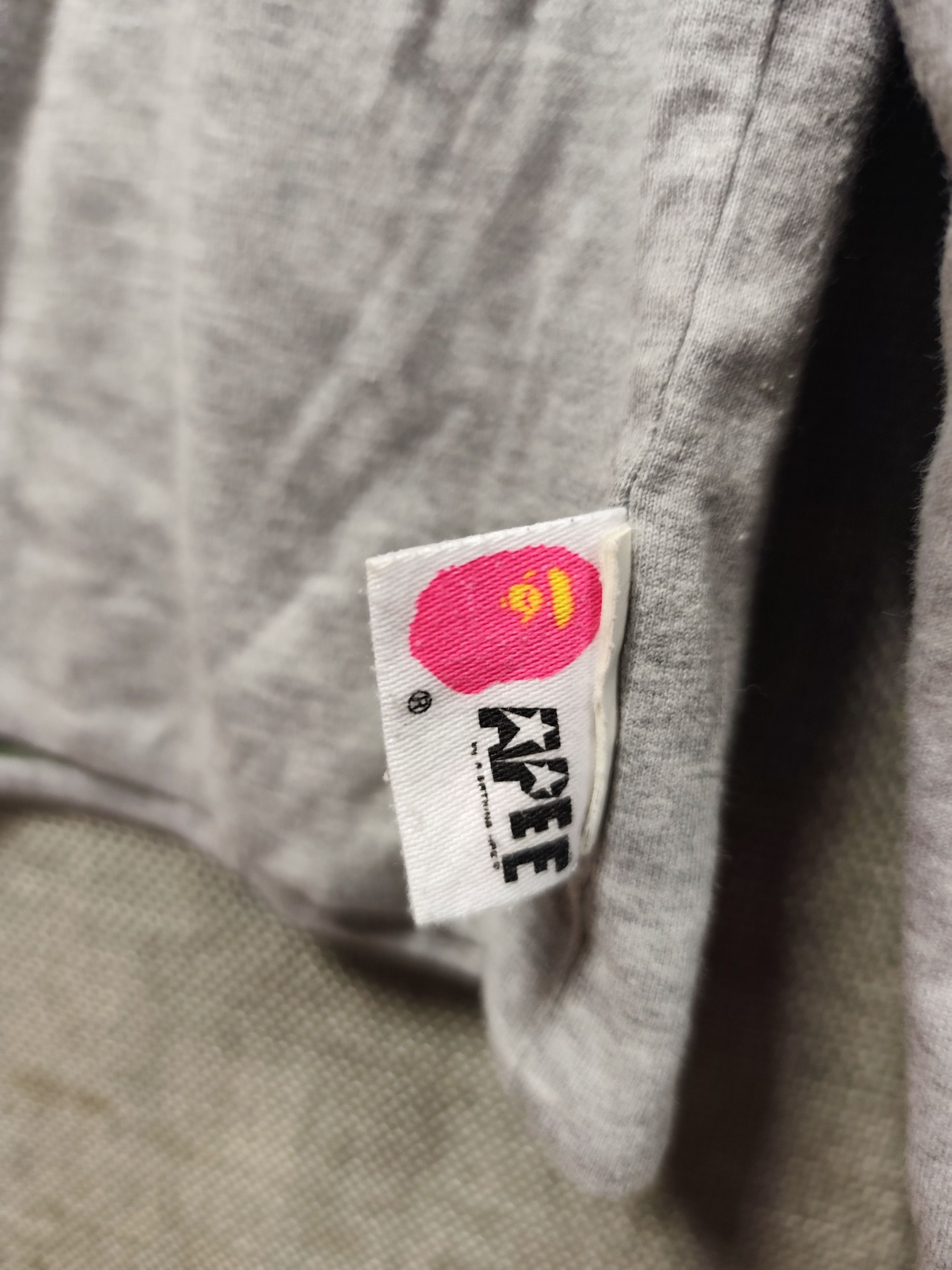 Bape × Kaws Bape x Kaws Reversible L/S Tee Size S / US 4 / IT 40 - 9 Thumbnail