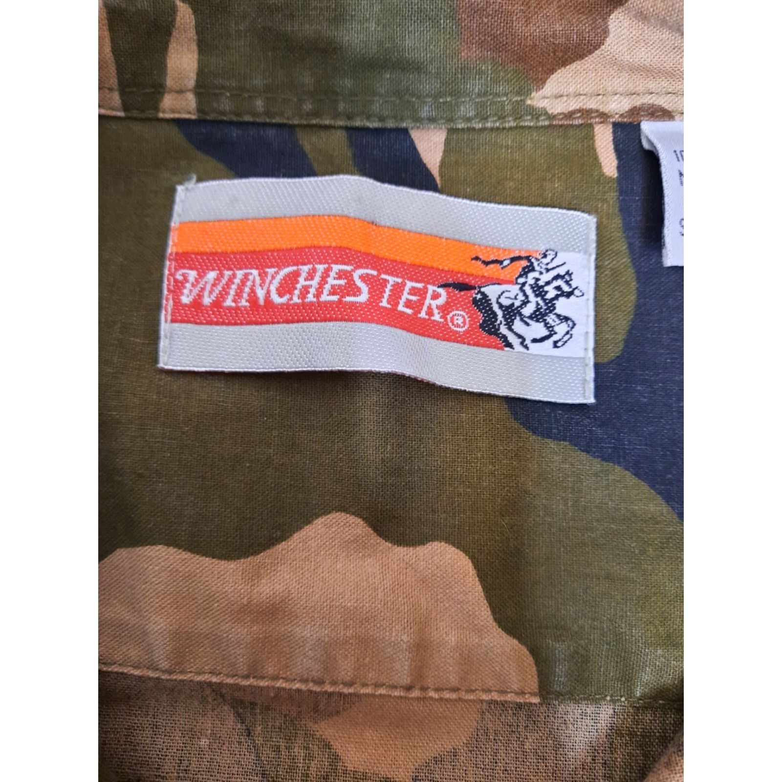 Vintage VINTAGE Winchester Button-Up Shirt Men L Camouflage Camo Duck Hunting Twill Cotton Embroidered 90s Nature Army Outdoors Casual Workwear Mens Size US L / EU 52-54 / 3 - 2 Thumbnail