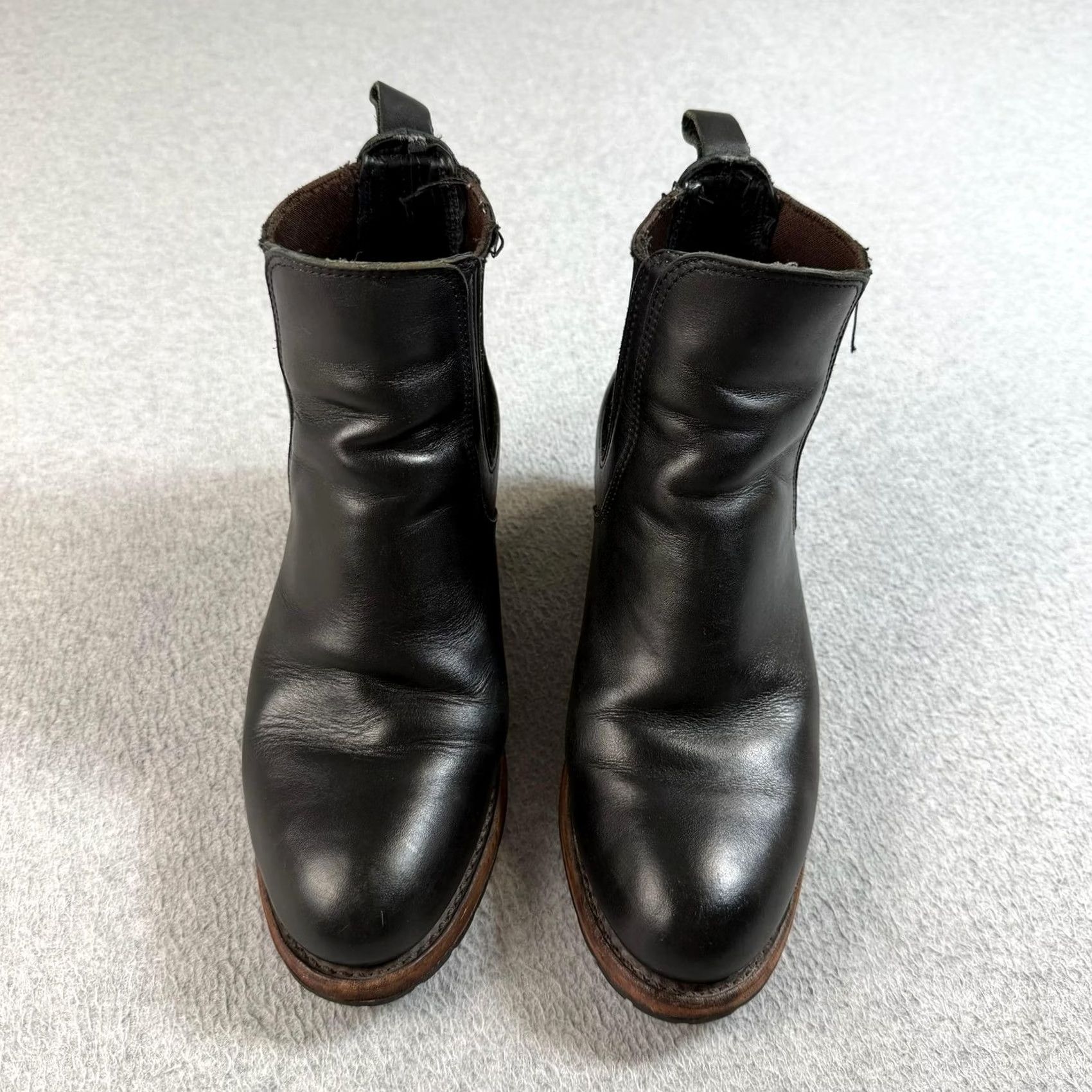 Red Wing Red Wing Boots Womens Chelsea Black Leather Ankle Booties 9.5 US 9.5 B Size Pull On Vibram Leather Lining Vintage? No Size US 10 / IT 40 - 7 Thumbnail