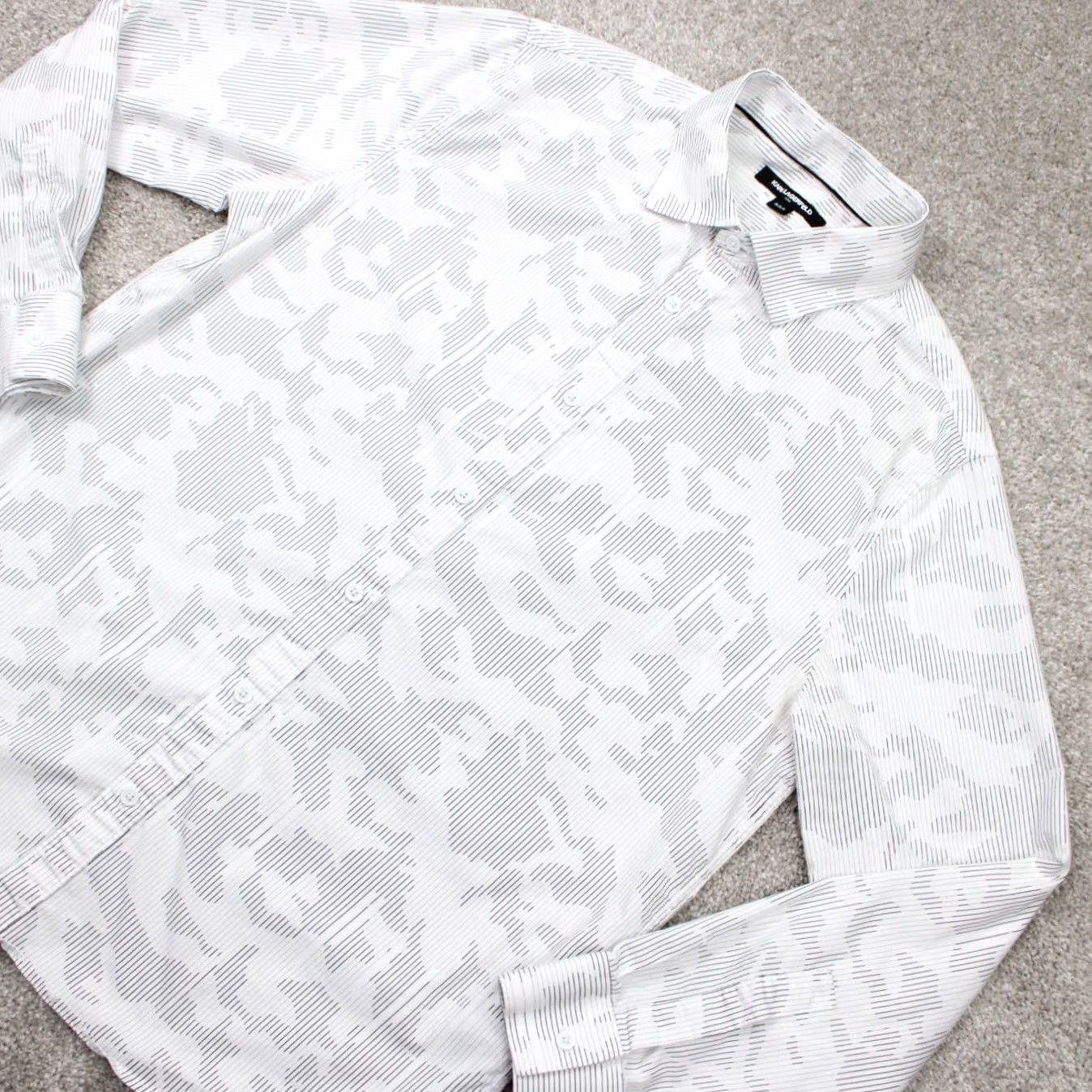 Karl Lagerfeld Karl Lagerfeld Paris Shirt Mens Medium White/Blue Cotton/Poly L/S Button Up Shirt Size US M / EU 48-50 / 2 - 4 Thumbnail