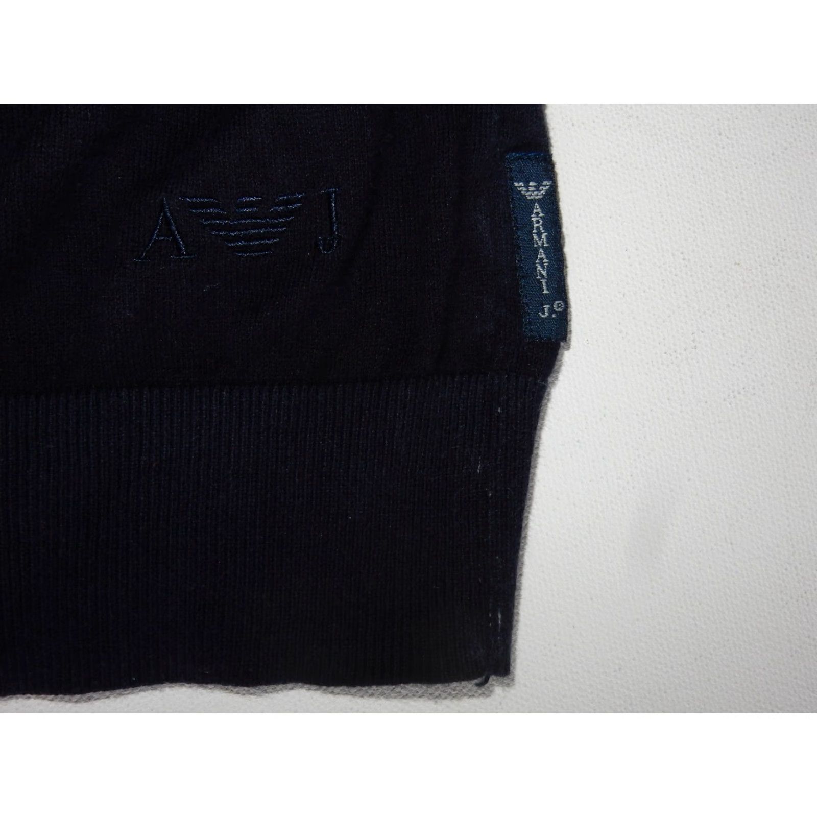 Vintage VINTAGE Armani Jeans Men's Sweater Cardigan Size S Blue Slim Fit Pullover Size US S / EU 44-46 / 1 - 3 Thumbnail