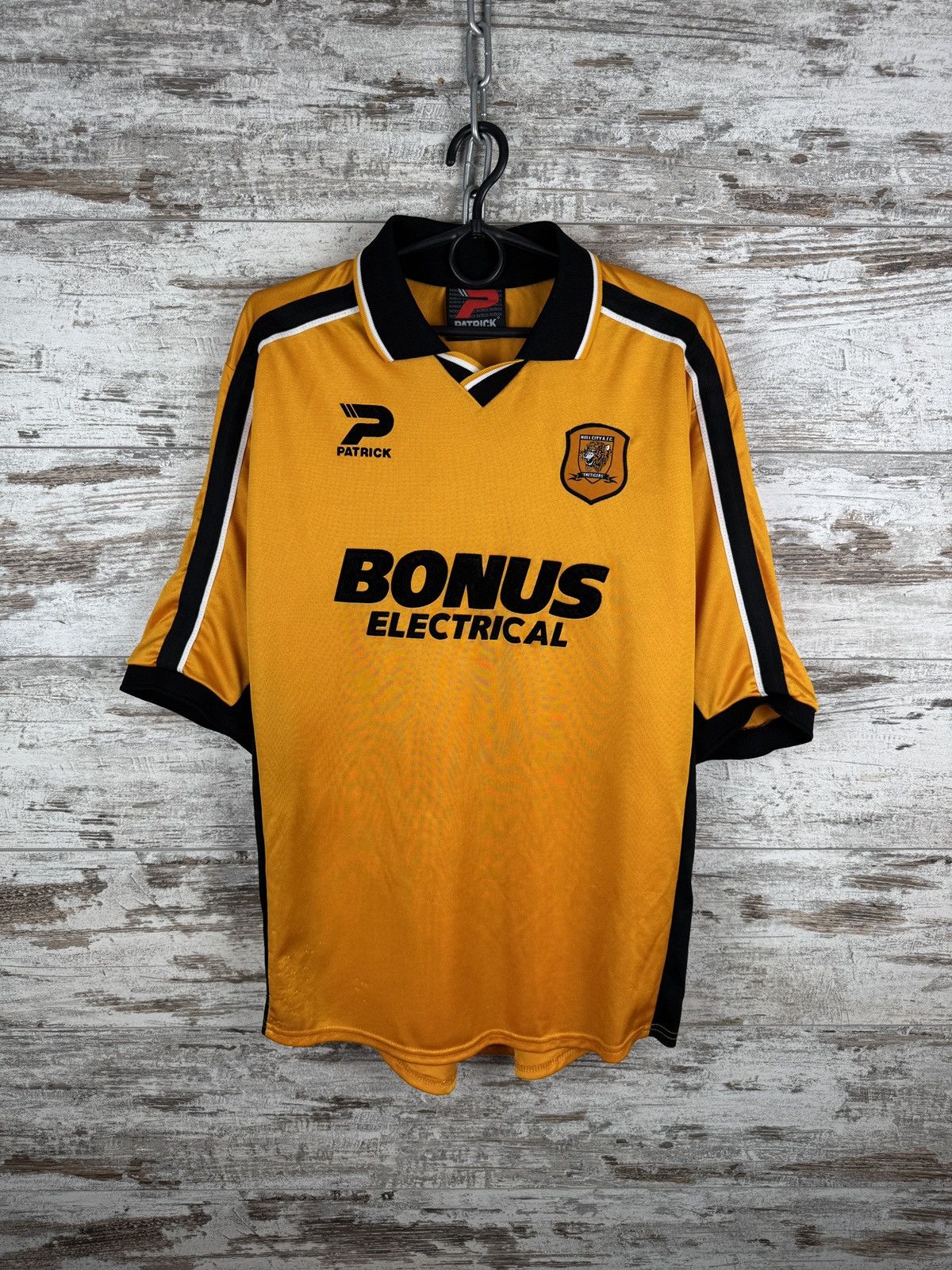 Vintage Mens Vintage Patrick Hull City tigers home T-shirt jersey Size US S / EU 44-46 / 1 - 2 Thumbnail