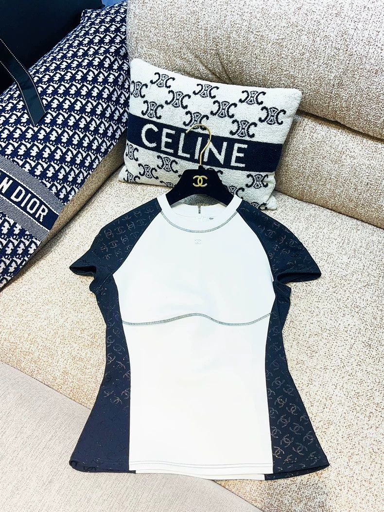 Chanel Chanel 24C early spring series hidden black and white colo Size XS / US 0-2 / IT 36-38 - 1 Thumbnail