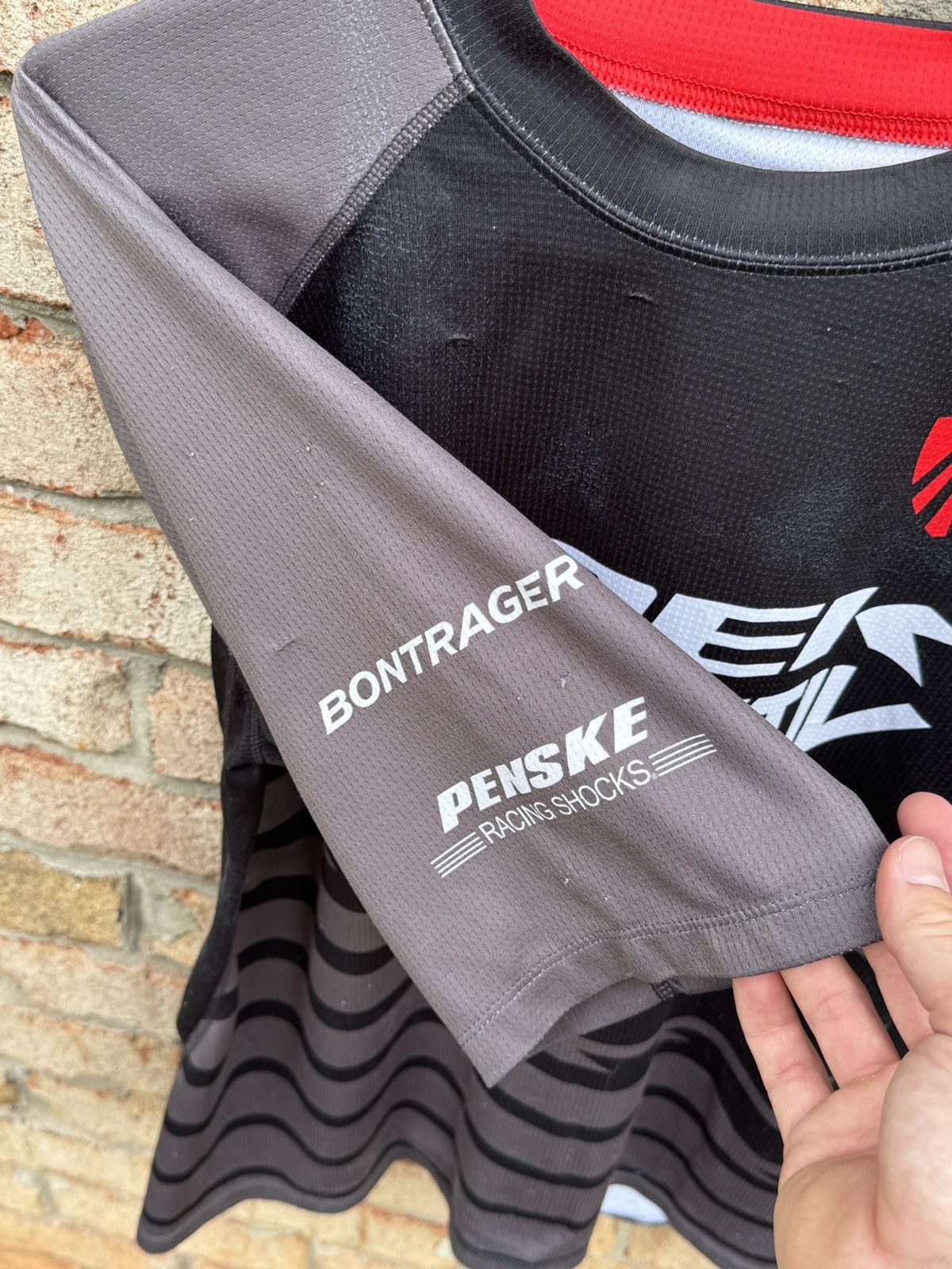 Other Trek Bontrager Reactiv mountain bike cycling jersey Size US M / EU 48-50 / 2 - 2 Thumbnail