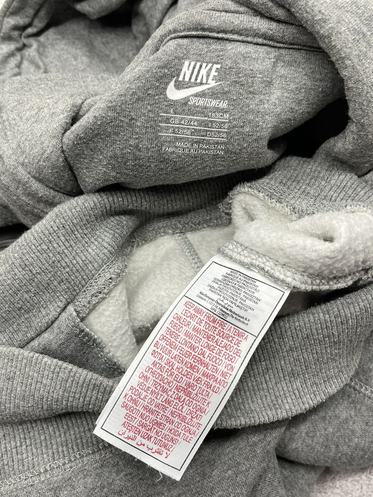 Nike Vintage Nike Zip Hoodie Grey Drill Little Logo Swoosh Y2K TN Size US L / EU 52-54 / 3 - 8 Thumbnail