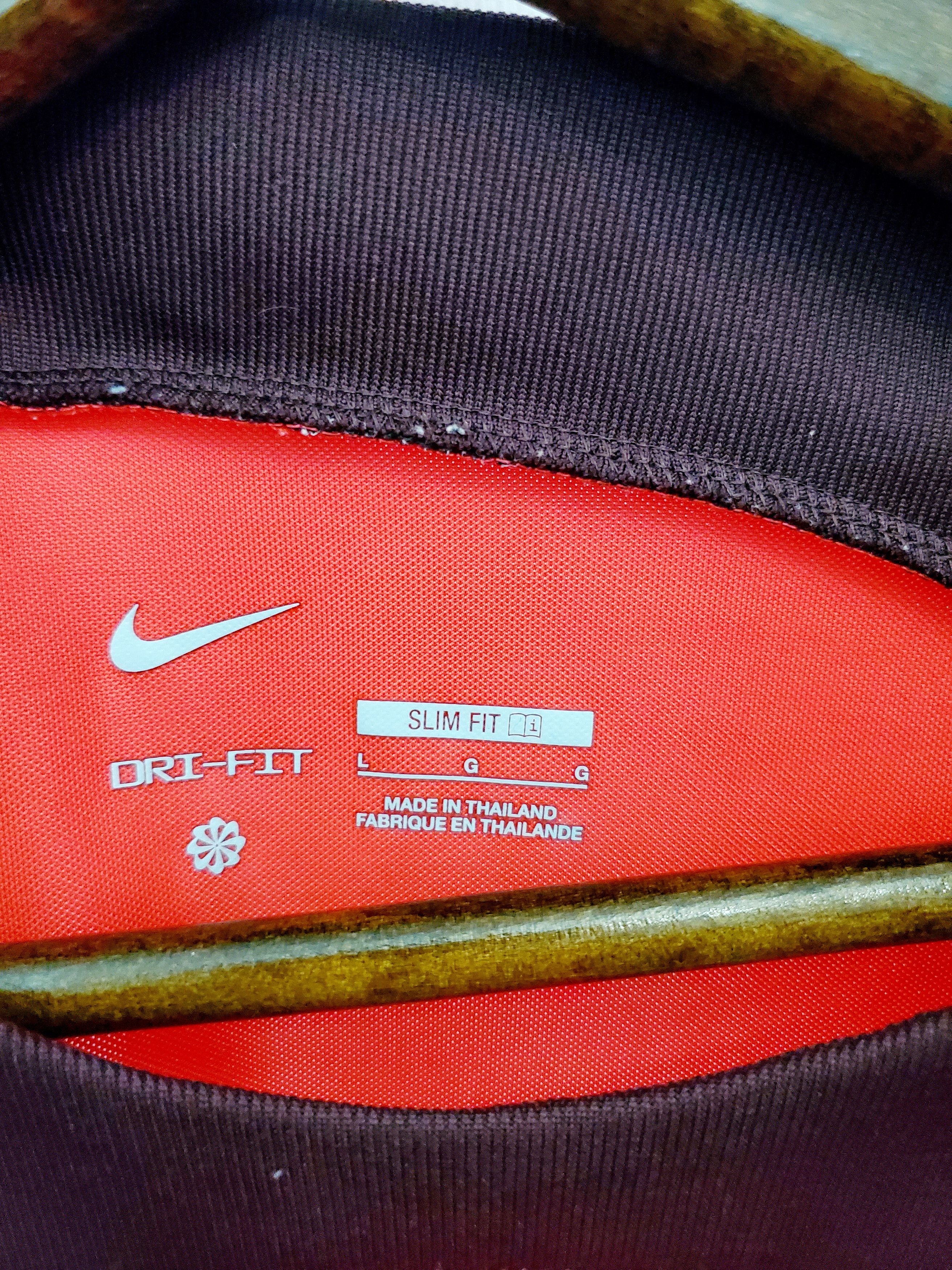 Nike Nike Liverpool FC 22/23 Nike Soccer jersey size L Size US L / EU 52-54 / 3 - 3 Thumbnail