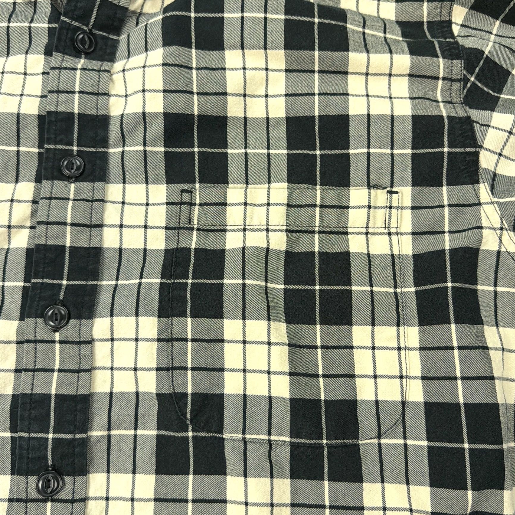 Eddie Bauer VINTAGE Eddie Bauer Shirt Mens L Black Plaid Button-Down Flannel 90s Cotton Button-Up Collared Exterior Pockets Mens Size US L / EU 52-54 / 3 - 2 Thumbnail