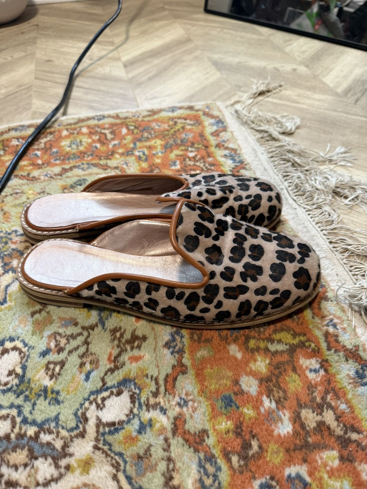 Niche Niche leopard slip ons sz 44 Size US 11 / EU 44 - 1 Thumbnail