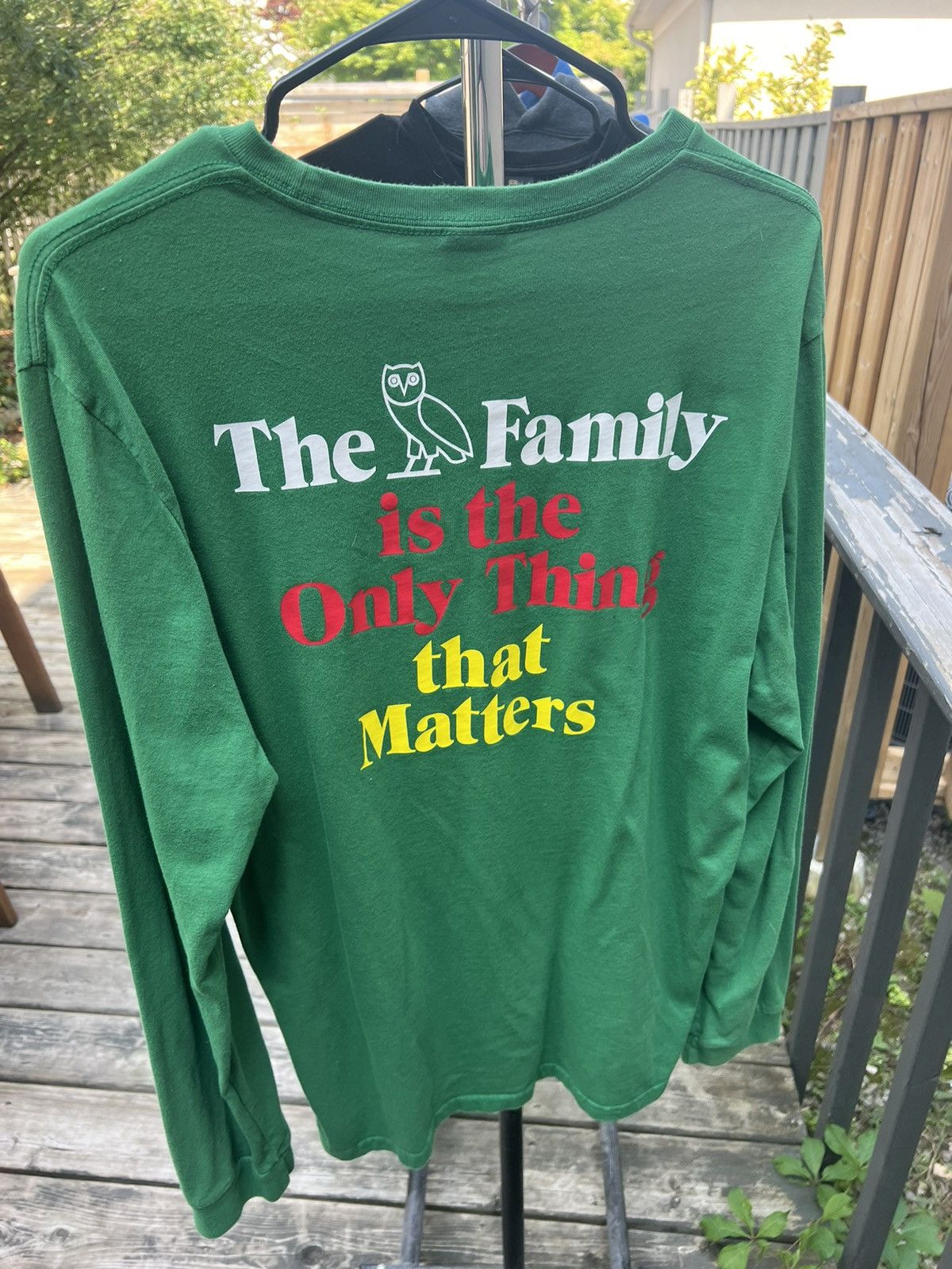 October's Very Own OVO Family Matters tee Size US XL / EU 56 / 4 - 1 Thumbnail