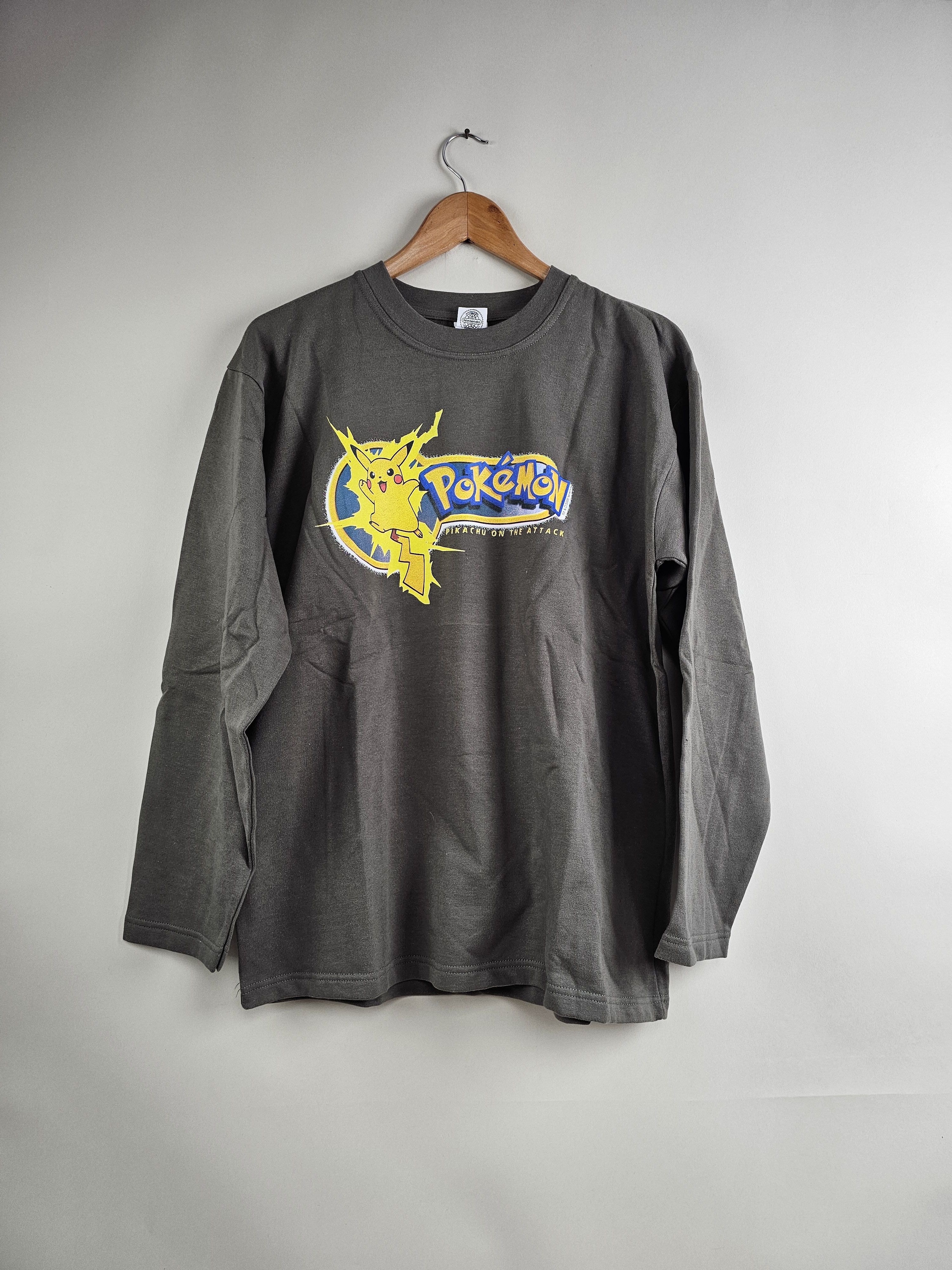 image of Anima x Pokemon 2000 Pokémon Pikachu On The Attack Crew Neck L 22" 28" in Kaki, Men's (Size Large)