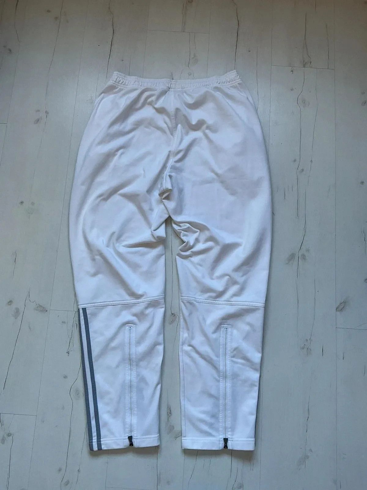 Adidas OG Adidas White Grey Pants Track Pants Open Zip Legs Vintage Size US 32 / EU 48 - 2 Thumbnail