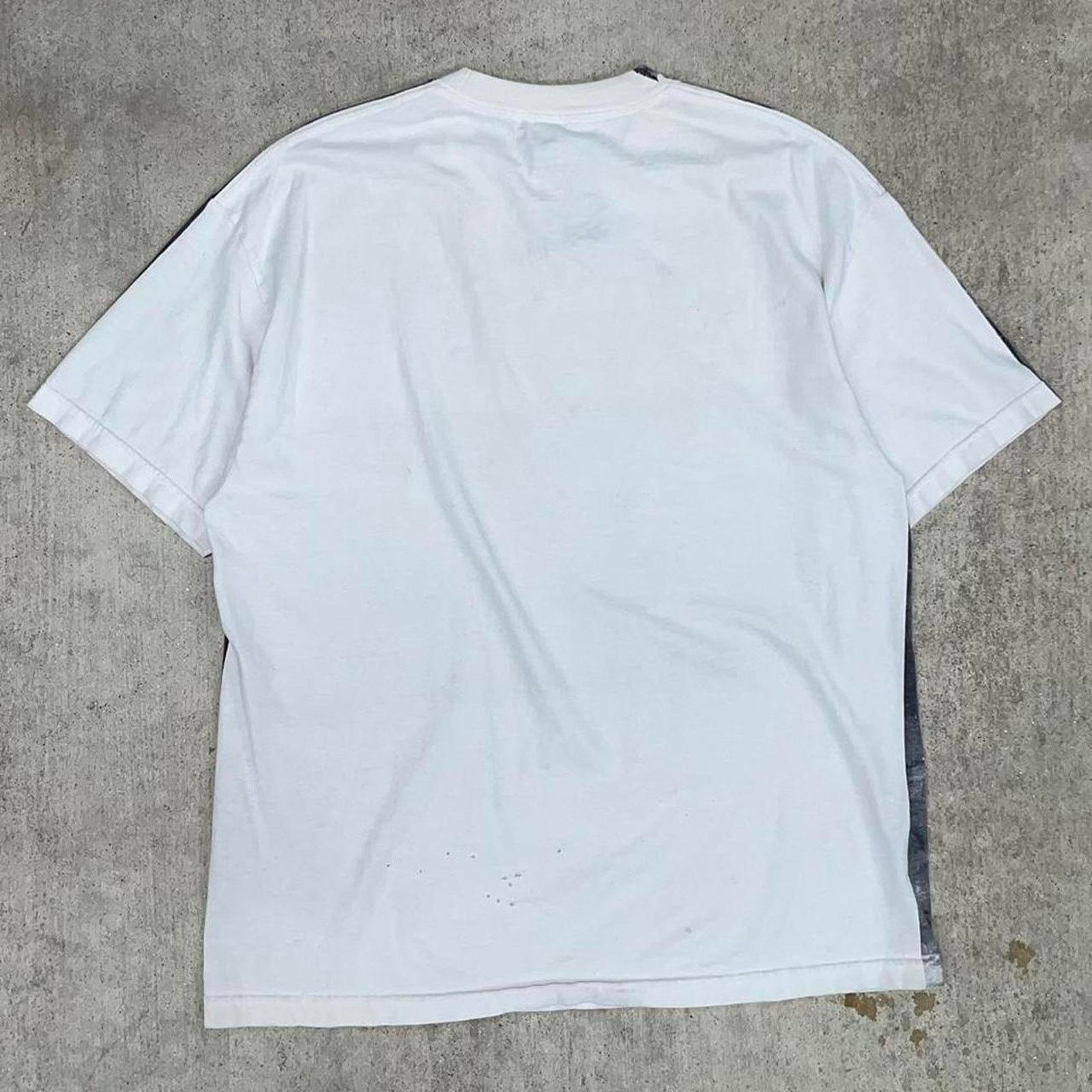 Vintage Vintage y2k all over print grunge skull aop t-shirt Size US XL / EU 56 / 4 - 3 Thumbnail