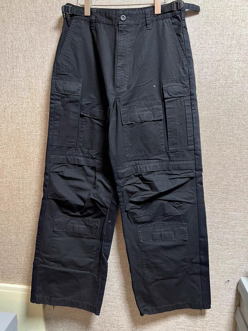 Balenciaga size S Multi-Pocket Cargo Pants with Denim Patc