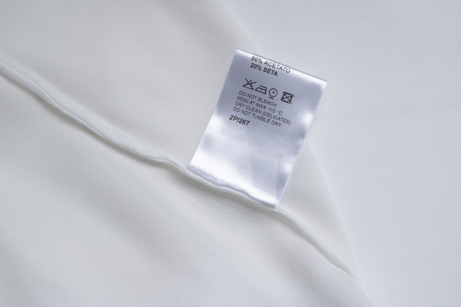 WINNIE Winnie NY, White shiny shirt Size US L / EU 52-54 / 3 - 6 Thumbnail