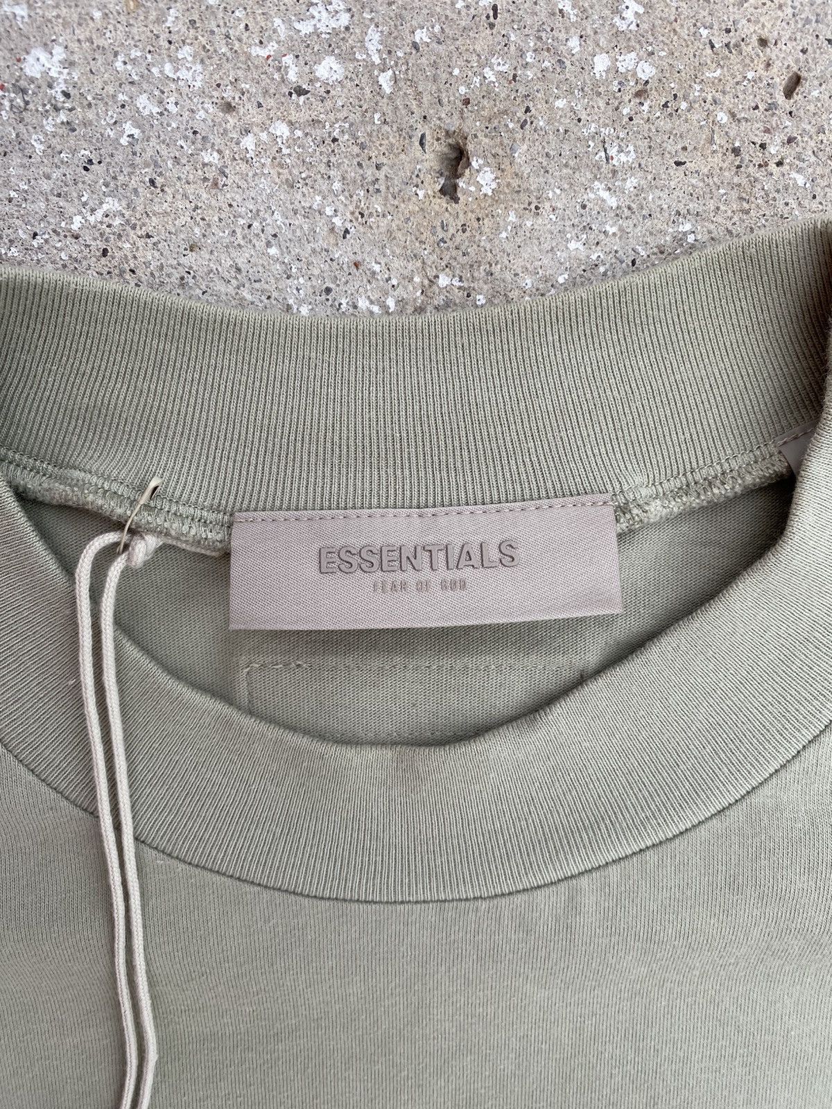 Essentials × Fear of God Fear Of God Essentials T-Shirt Egg Shell (FW22) Size US M / EU 48-50 / 2 - 4 Thumbnail
