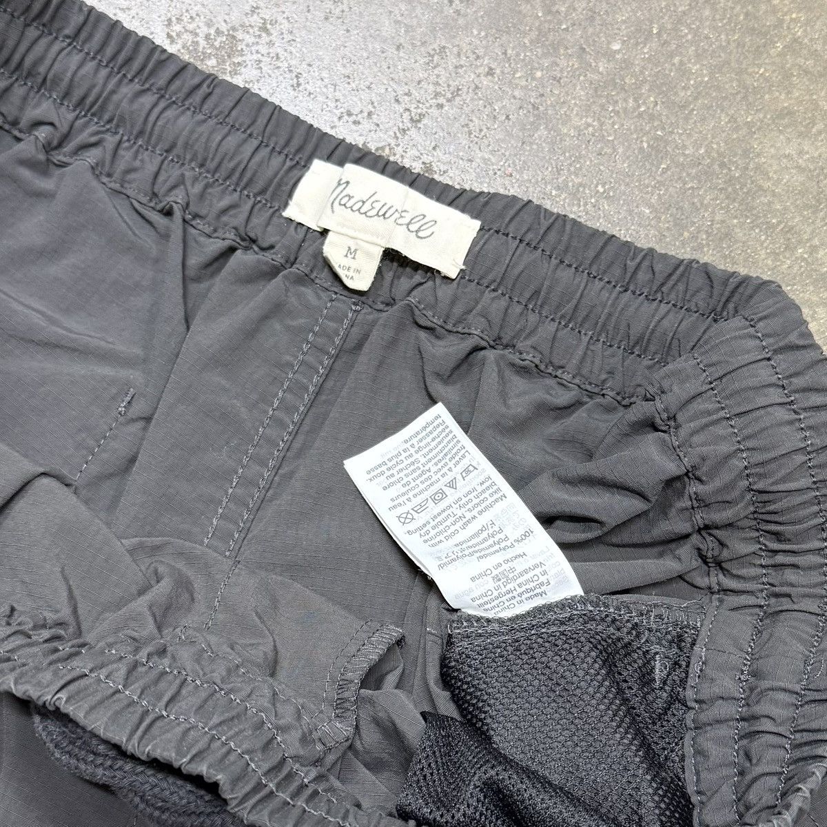 Madewell Madewell Everywear Elastic Waist Drawstring Shorts Size US 32 / EU 48 - 5 Thumbnail