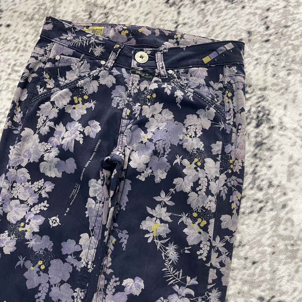Marithe + Francois Girbaud Marithe Francais Girbaud Floral Ankle Pants Size 27" / US 4 / IT 40 - 5 Thumbnail
