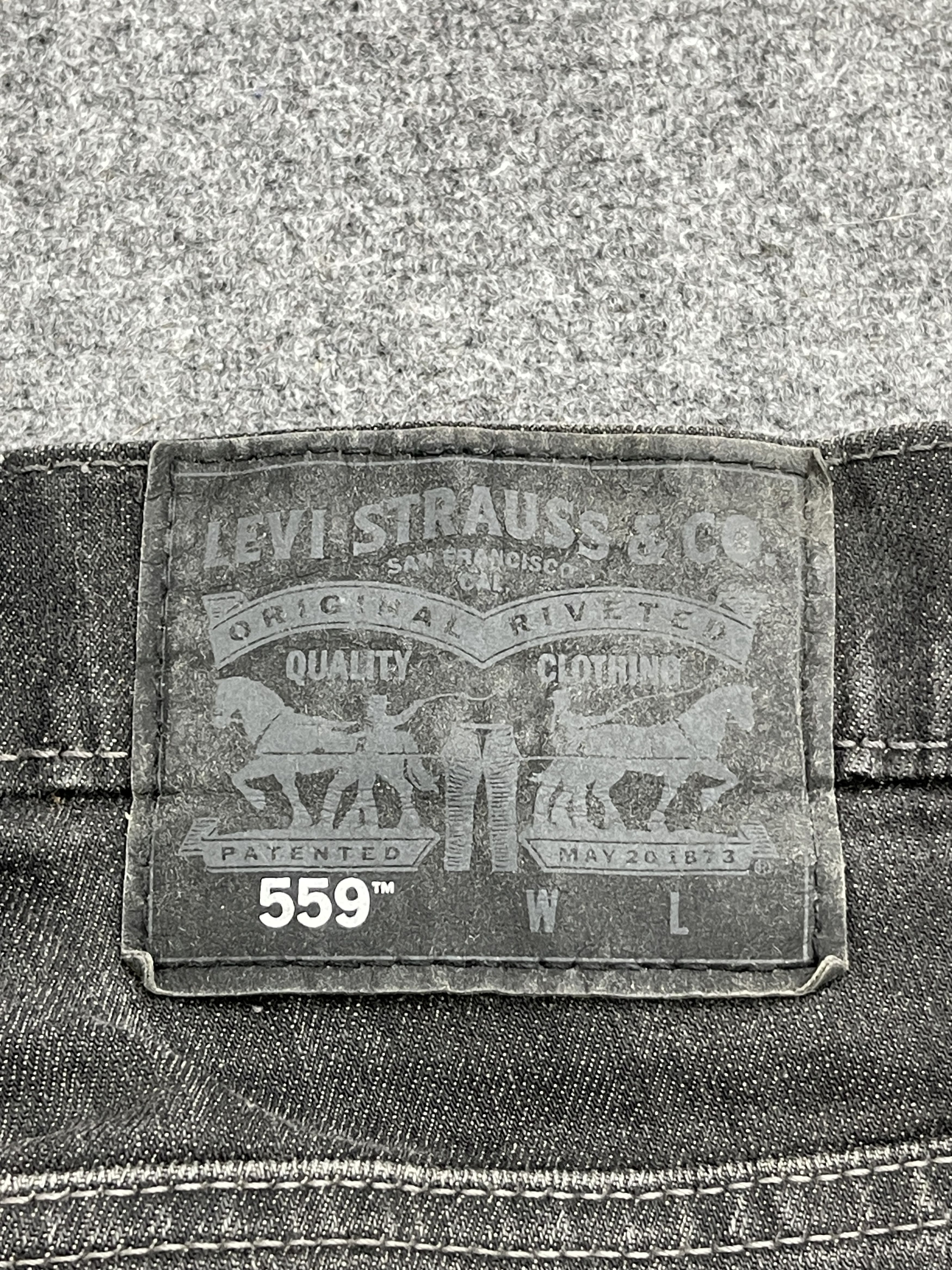 Levi's Vintage Levis 559 Black Jeans DP2509 Size US 43 - 5 Thumbnail