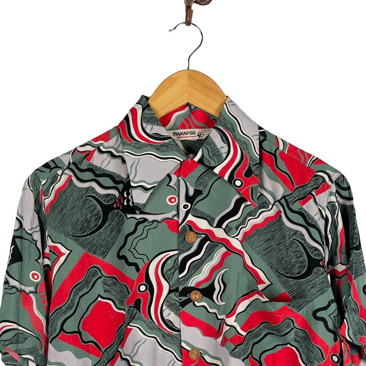 Vintage Vintage Makapuu Hawaiian Spirit Shirt Size US S / EU 44-46 / 1 - 3 Thumbnail
