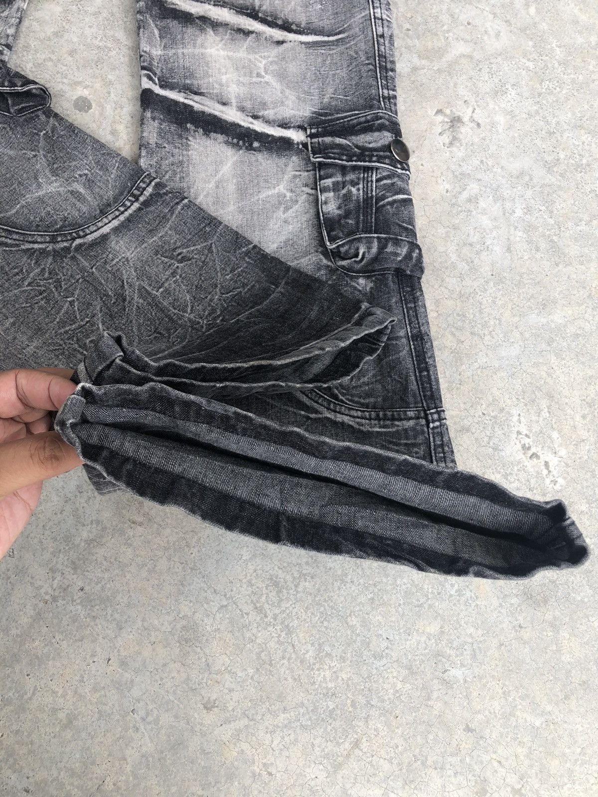 Japanese Brand Topism Flared Jeans Distressed Jeans Cargo Pants Multipocket Size US 34 / EU 50 - 13 Thumbnail