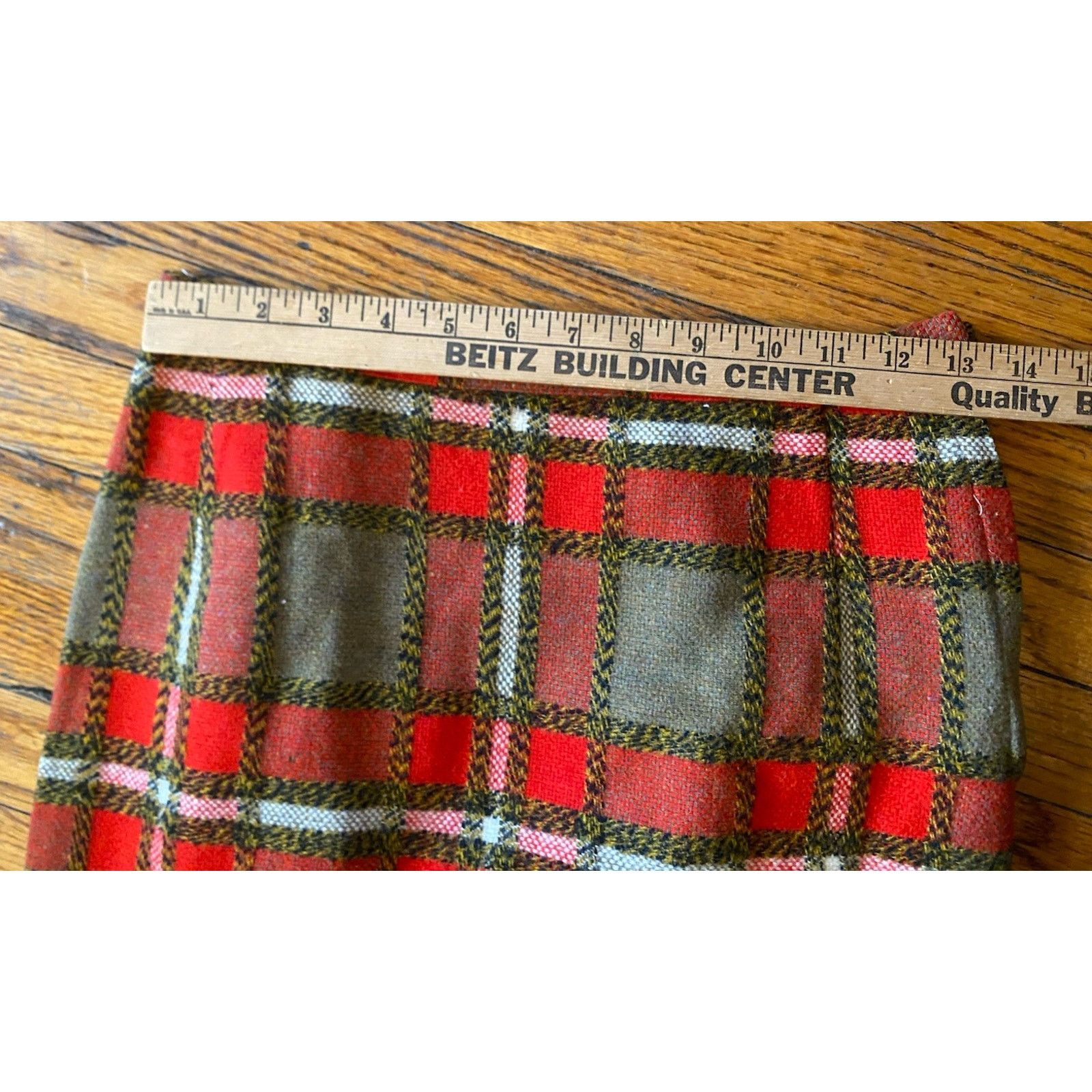 Vintage VTG USA Bobbie Brooks Wool Skirt Plaid Women’s Smaller 13 Size 34" / US 12 / IT 48 - 4 Thumbnail
