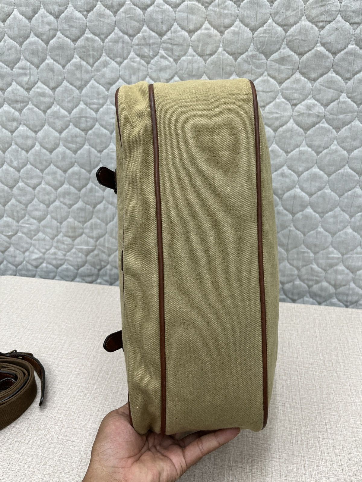 DAKS 🔥🔥🔥STEALS DAKS LONDON MESSENGER BAG Size ONE SIZE - 10 Thumbnail