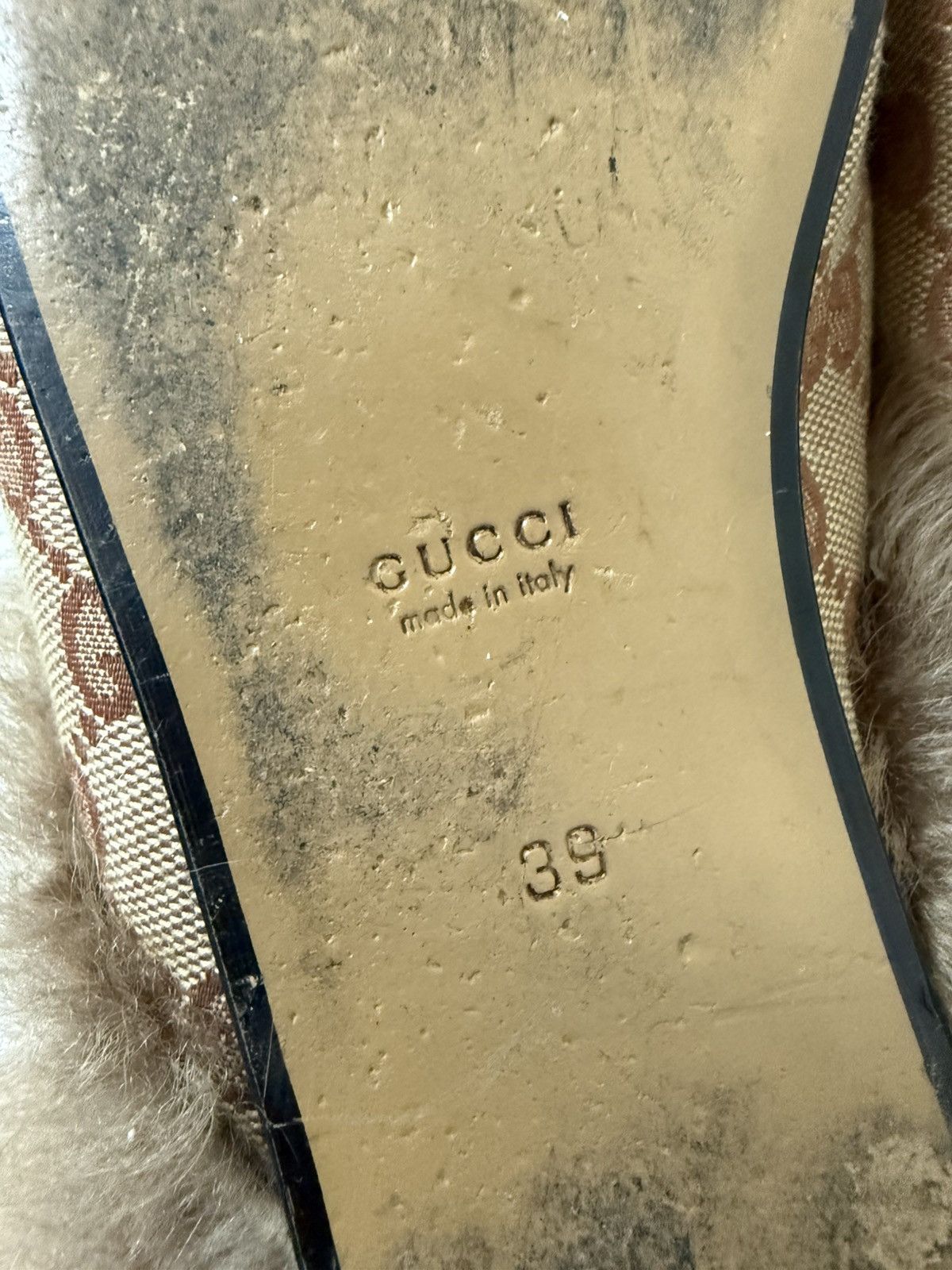 Gucci Gucci Princetown Fur-lined GG Canvas Loafers Size US 9 / IT 39 - 7 Thumbnail