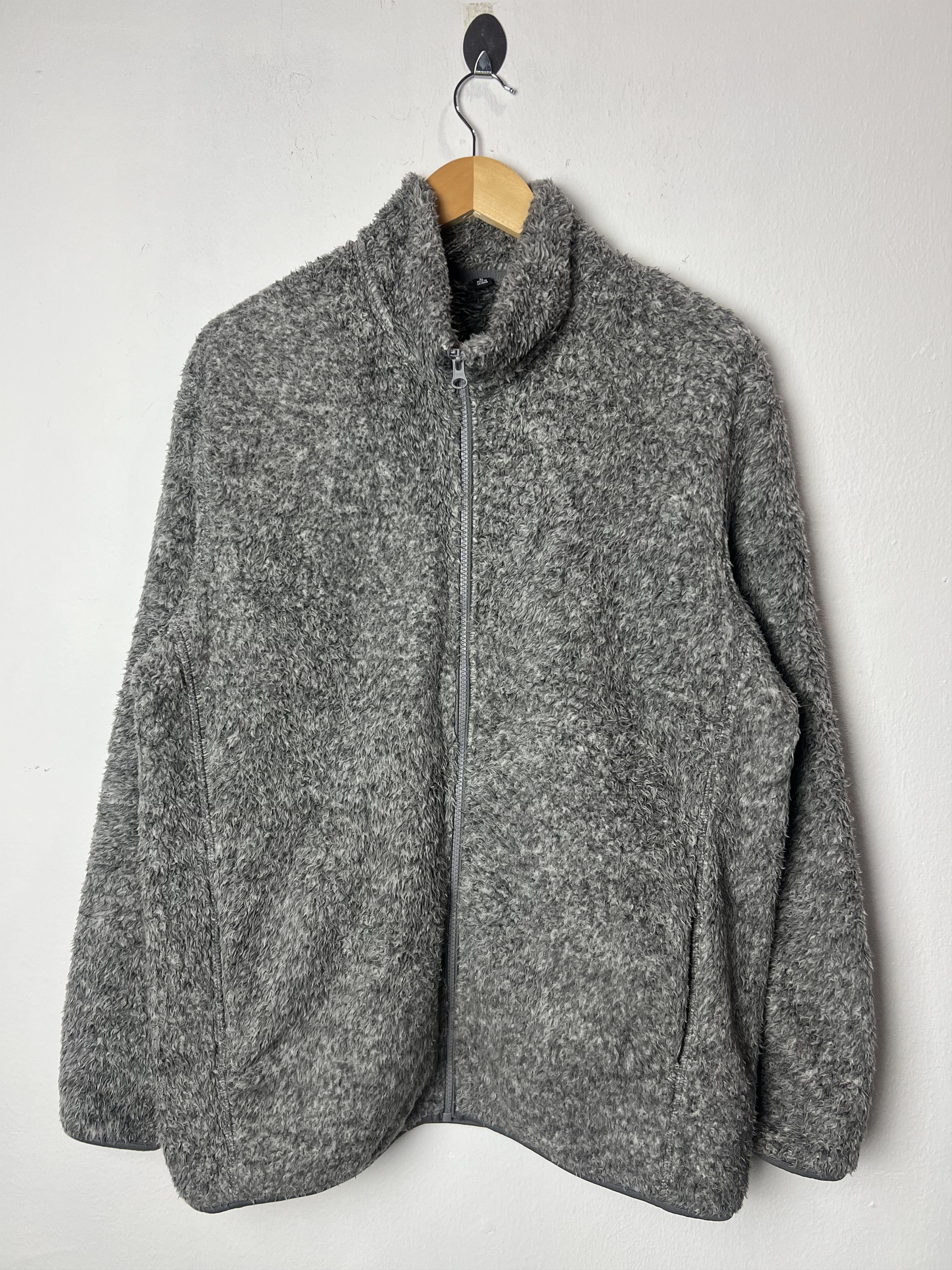 Uniqlo Uniqlo Fluffy Yarn Fleece Full Zip Jacket Size US XL / EU 56 / 4 - 1 Thumbnail