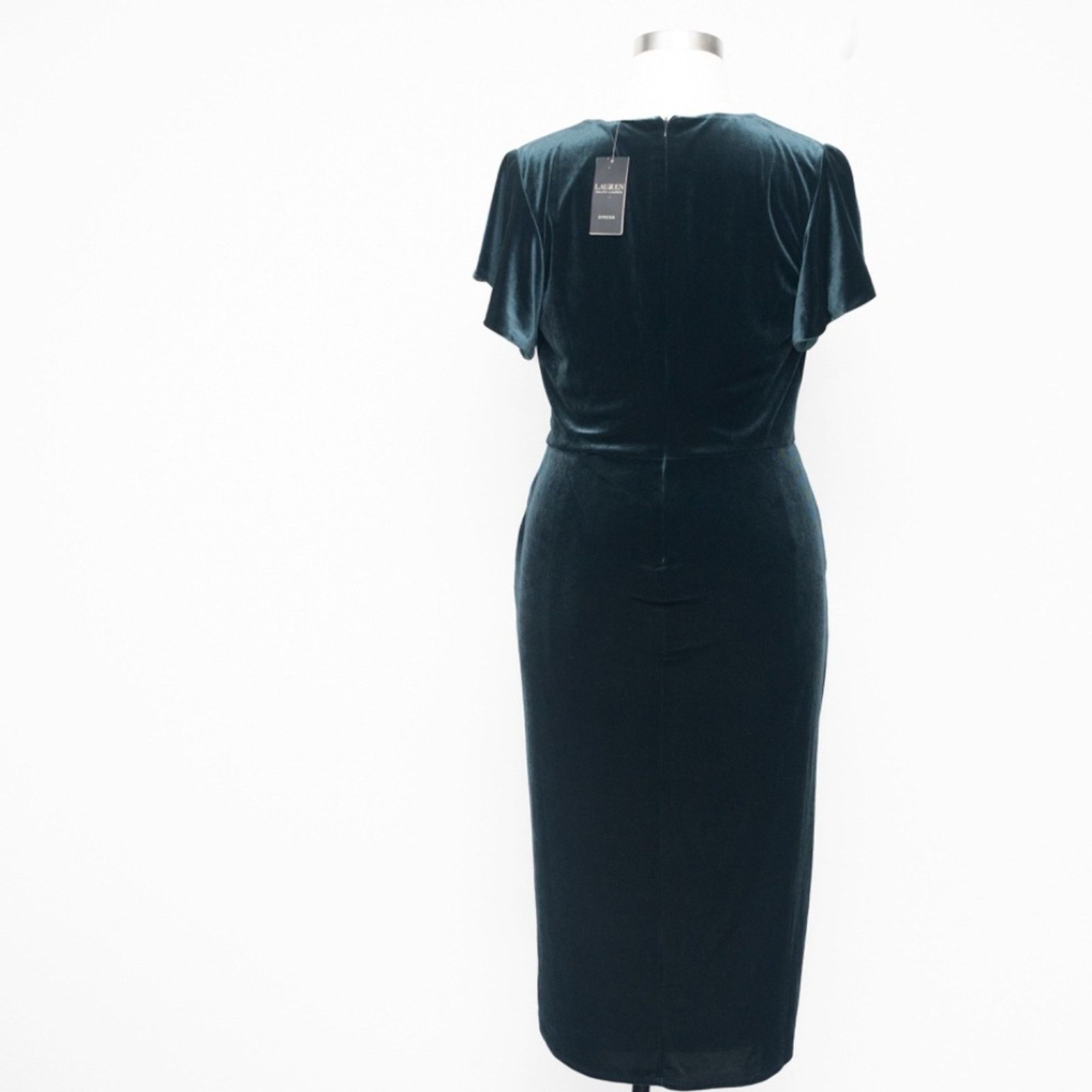 Lauren Ralph Lauren Lauren Ralph Lauren. Velvet Flutter-Sleeve Cocktail Dress. Size XL / US 12-14 / IT 48-50 - 2 Thumbnail