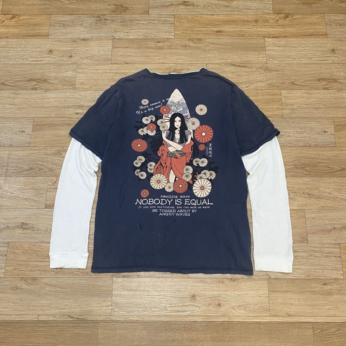 Hysteric Glamour Kiss Mark Nobody Is Equal Double Layer Long Sleeve T-Shirt Size US L / EU 52-54 / 3 - 1 Thumbnail