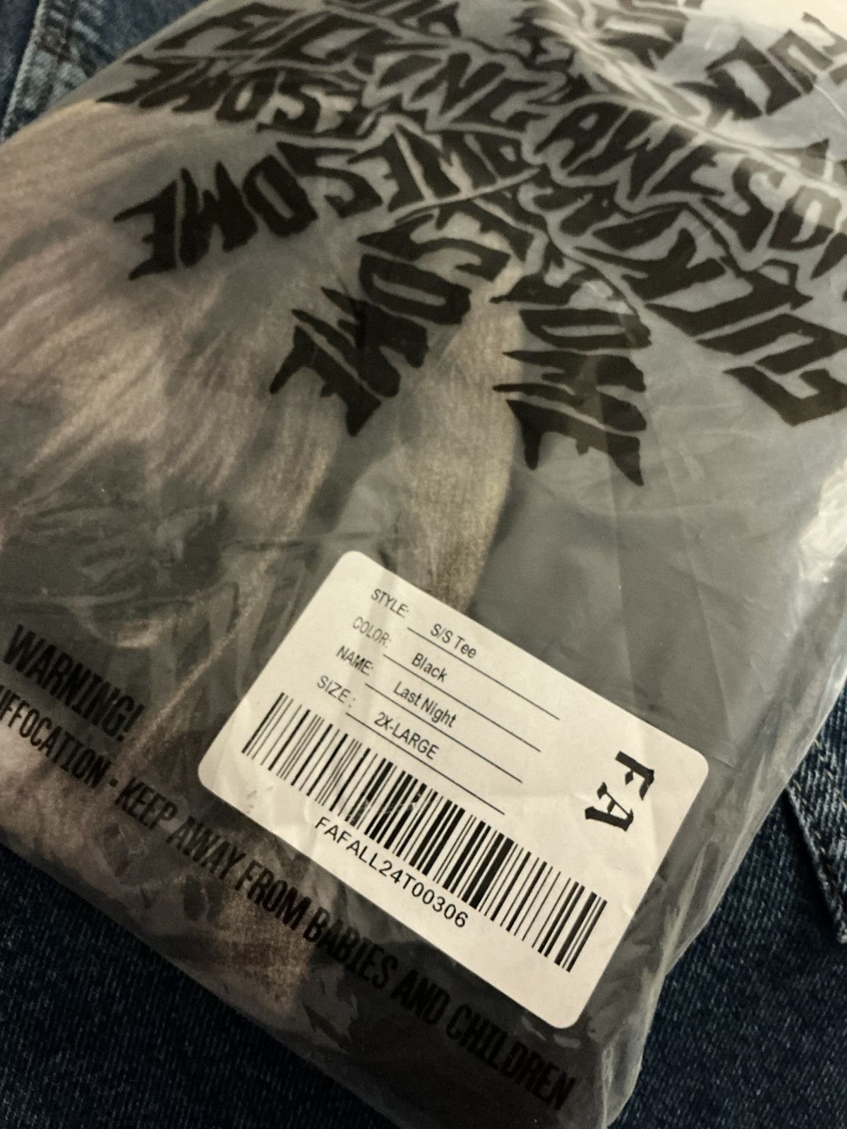 Fucking Awesome LAST NIGHT TEE Size US XXL / EU 58 / 5 - 3 Thumbnail