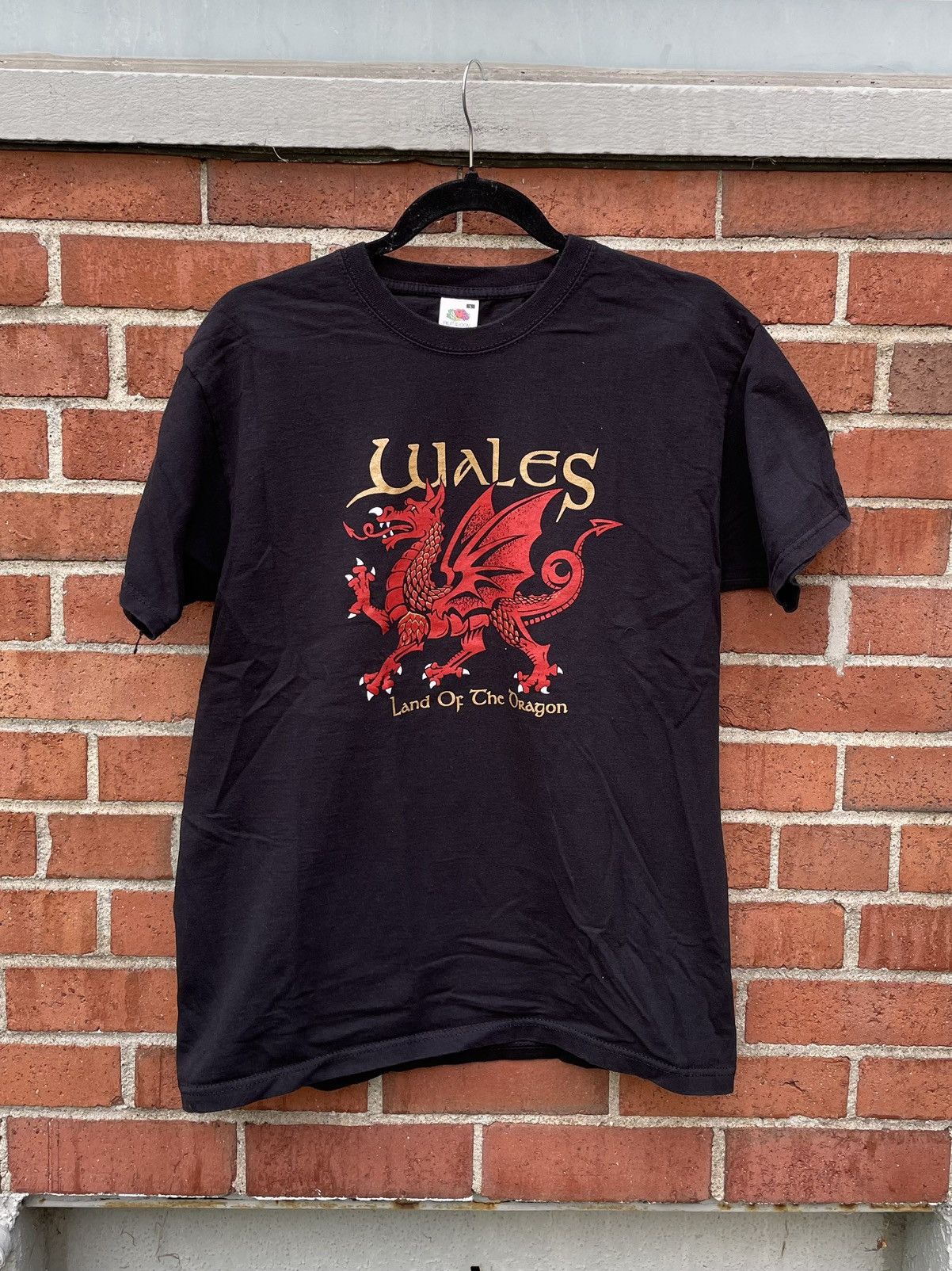 Fruit Of The Loom Y2k FOTL Wales Land of The Dragon T-shirt Size US L / EU 52-54 / 3 - 1 Thumbnail