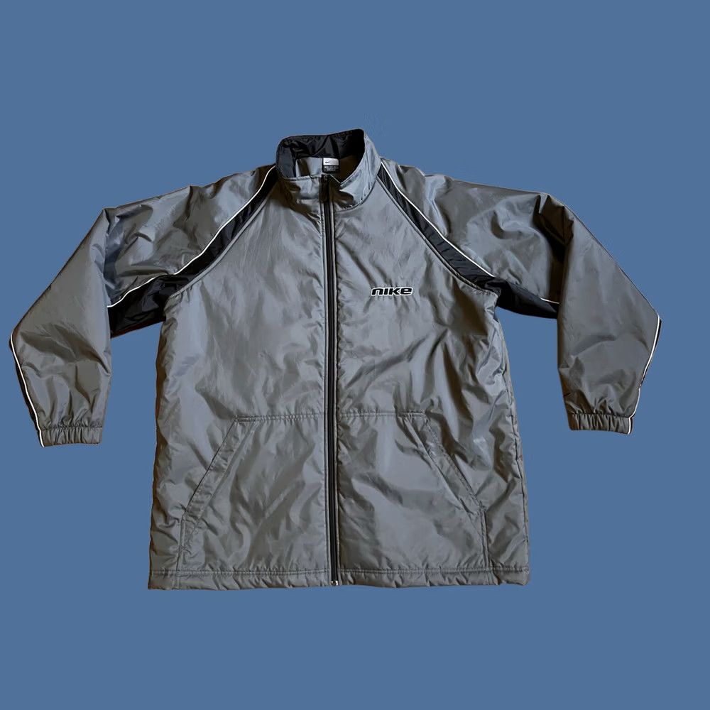 Nike VINTAGE Nike Rave Skater Winter Jacket Men’s 2XL Gray Bomber Coat, Zip, Full Zip, Lined, Pockets, 90s Hipster Outdoor Ski, Mens Size US XXL / EU 58 / 5 - 1 Thumbnail