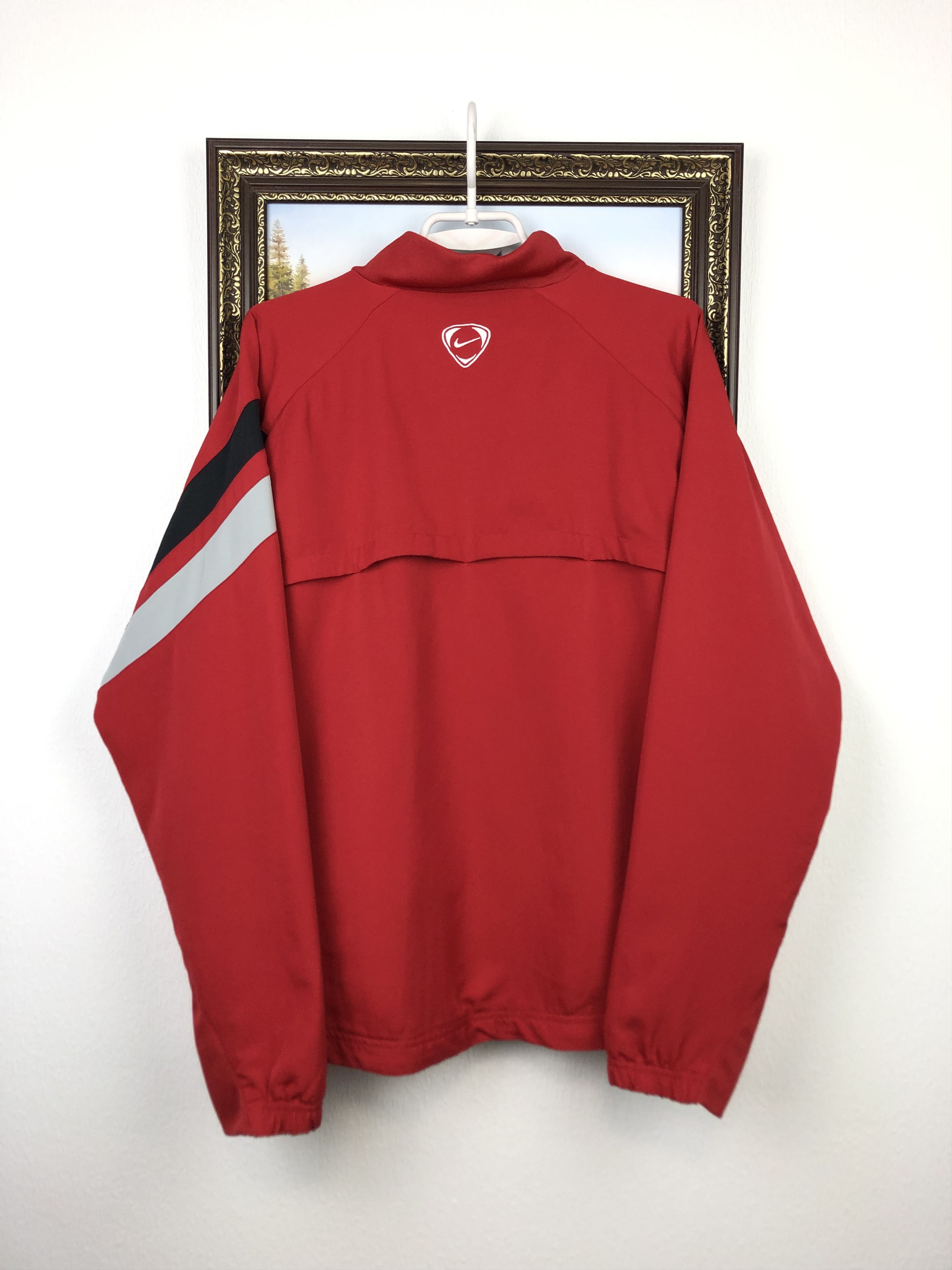 Nike Vintage Nike VfL Wolfsburg Football Jacket Soccer Track Top Size US L / EU 52-54 / 3 - 9 Thumbnail
