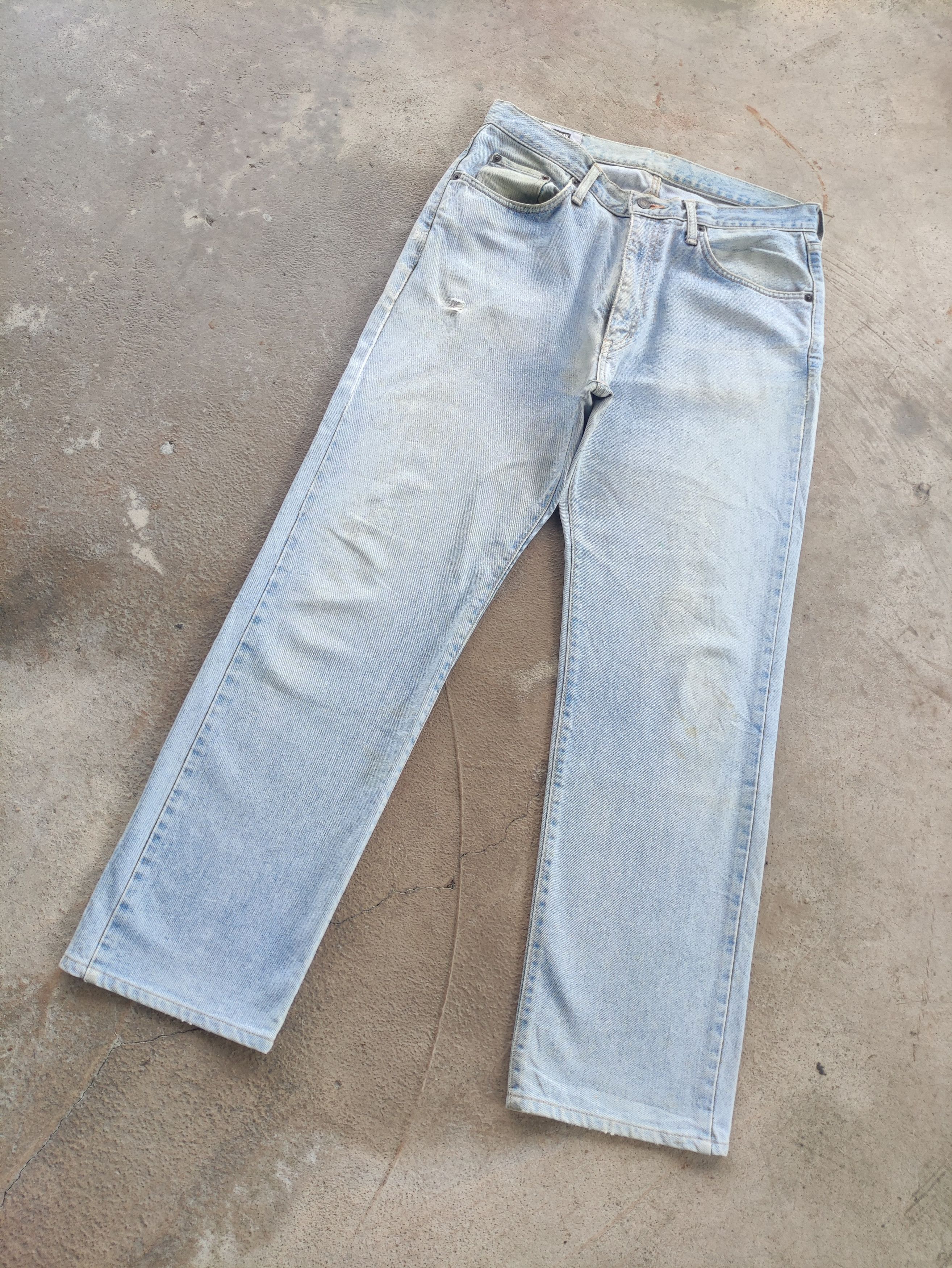 Vintage Edwin Jean Distressed Faded Denim Waist 35