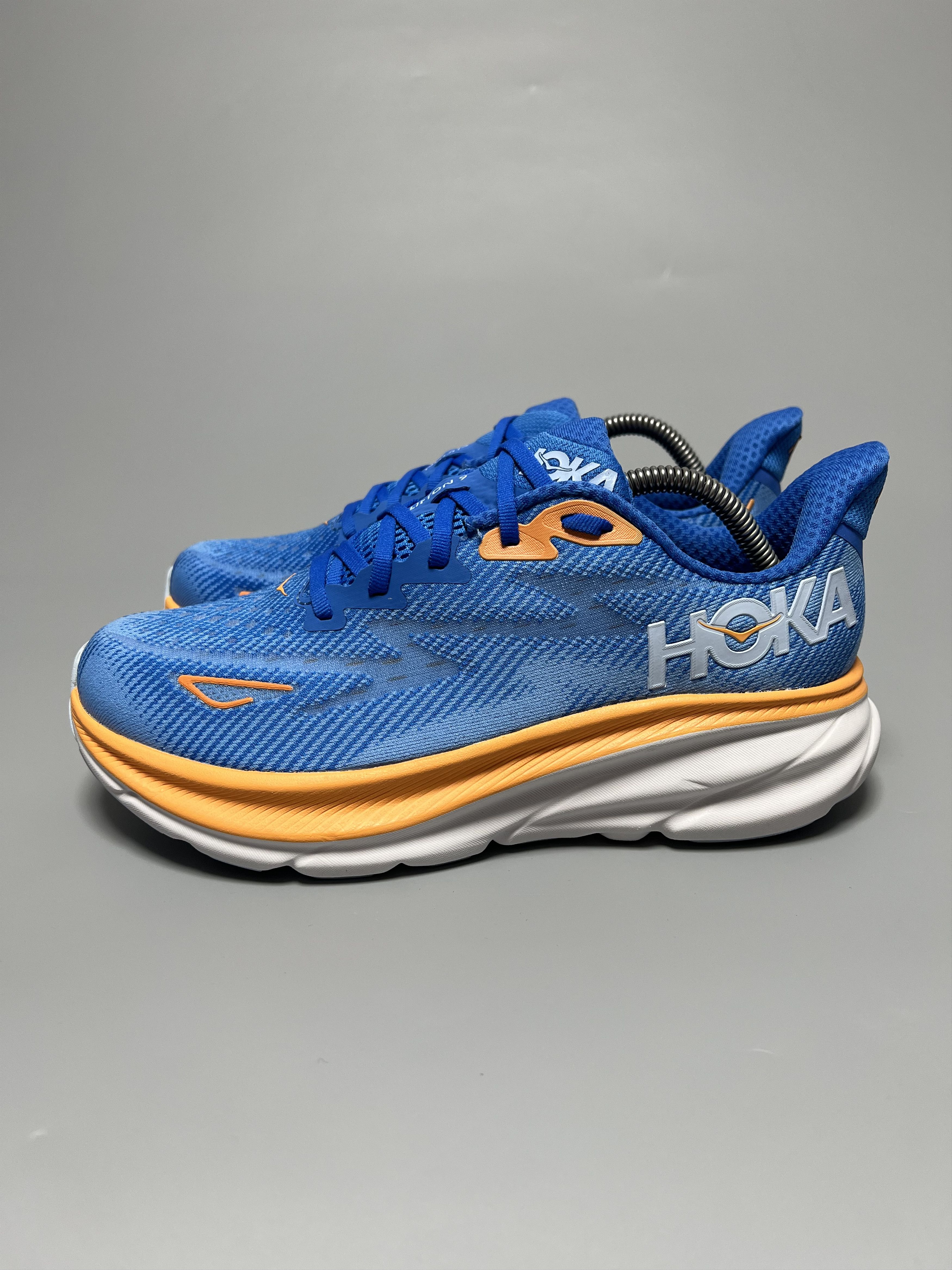 Hoka 7.5EE Hoka One One Clifton 9 Wide Running Shoes Walking Gym Size US 7.5 / EU 40-41 - 2 Thumbnail