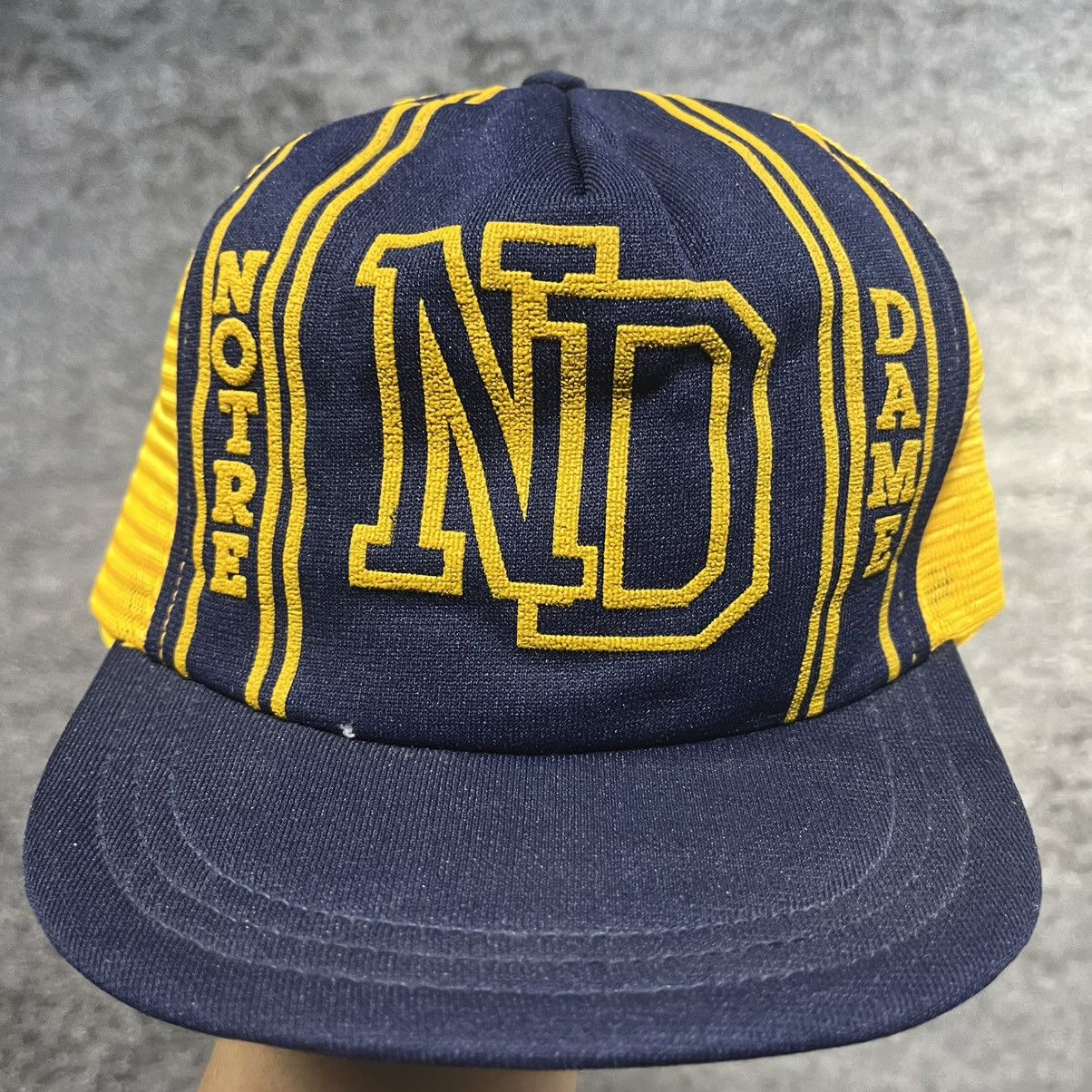 Vintage Vintage 90s Notre Dam Fighting Irish Snapback Trucker Hat Size ONE SIZE - 2 Thumbnail