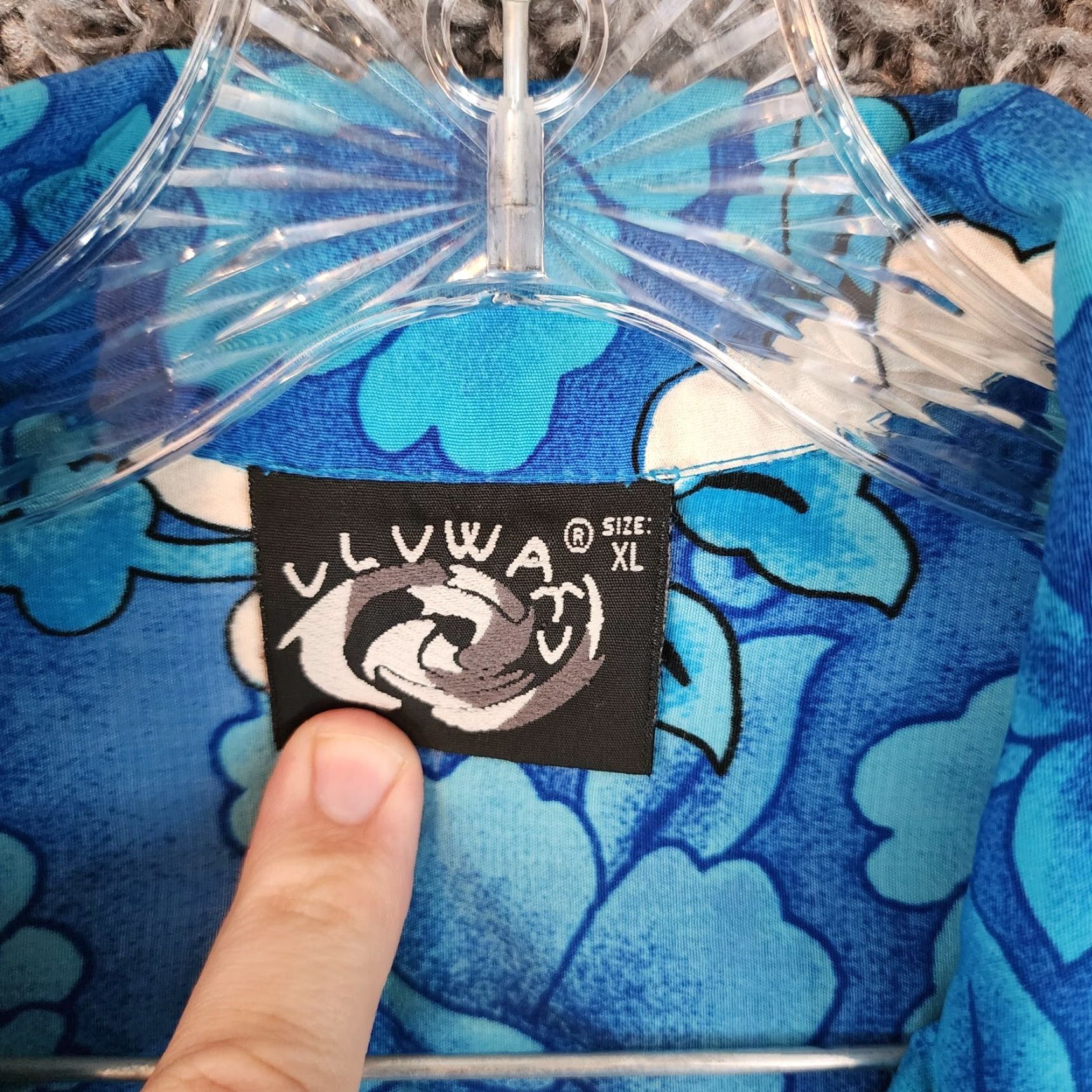 Vintage Uluwatu Shirt Adult XL Blue Hawaiian Floral Short Sleeve Button-Up Mens Size US 36 / EU 52 - 4 Thumbnail