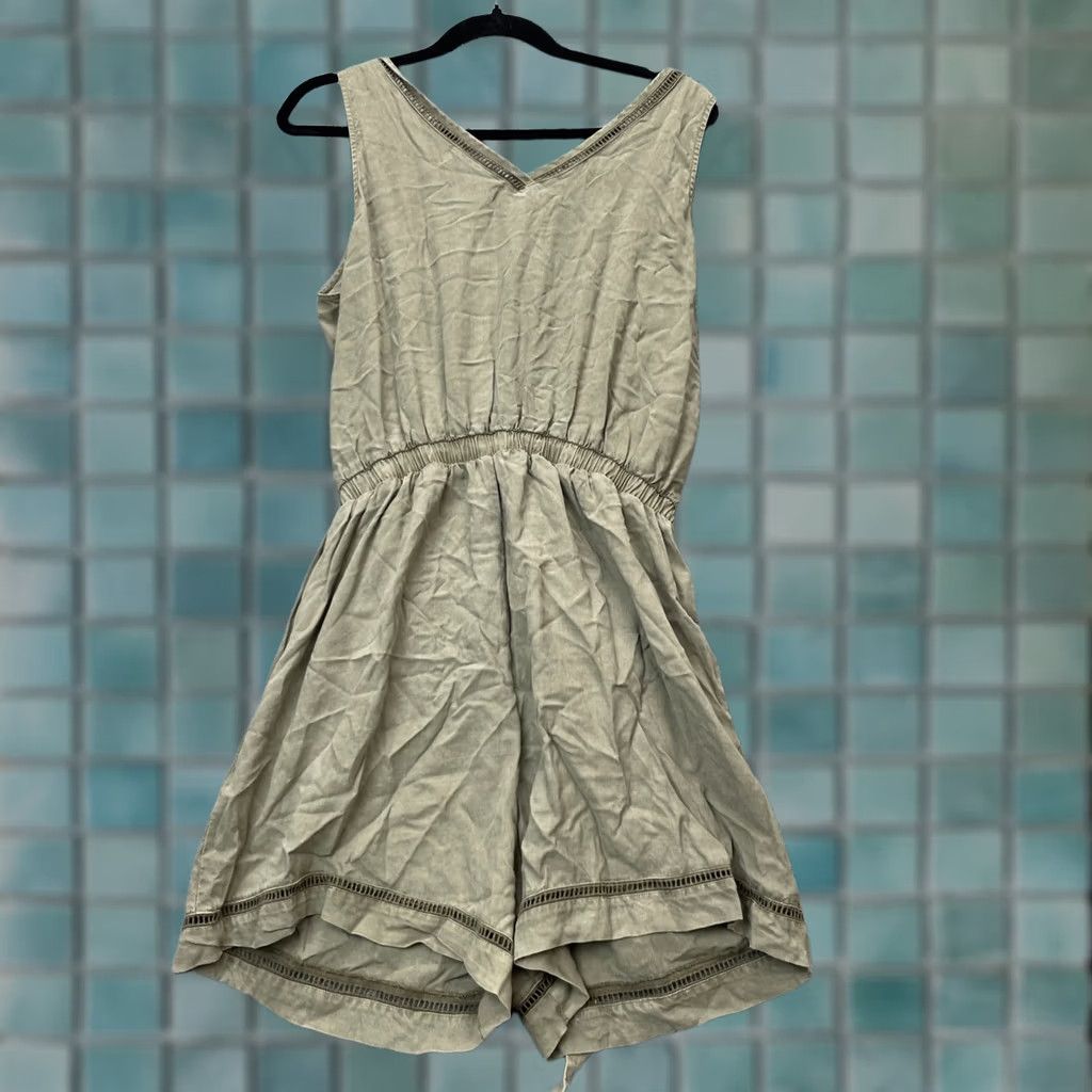 Anthropologie Anthropologie Romper Womens Large Green Cloth And Stone Lace Trim Pockets Size 36" / US 14 / IT 50 - 1 Thumbnail