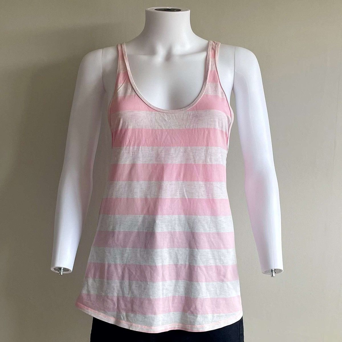 Lululemon Lululemon Pink Striped Tank Top Size M / US 6-8 / IT 42-44 - 1 Thumbnail