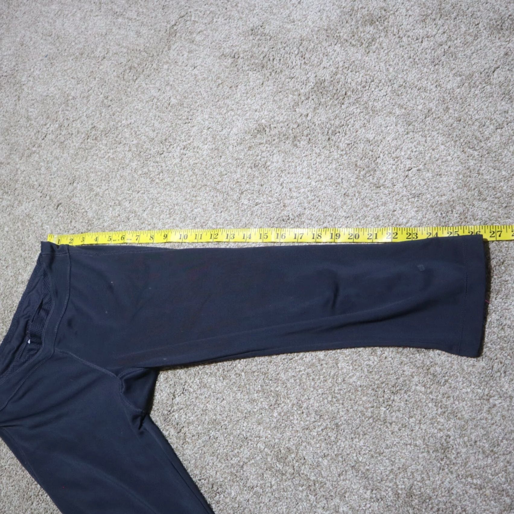 Adidas VINTAGE Adidas Knee Length Capri Shorts Black Stretchy Adult Women's Size S Small Size 28" / US 6 / IT 42 - 6 Thumbnail