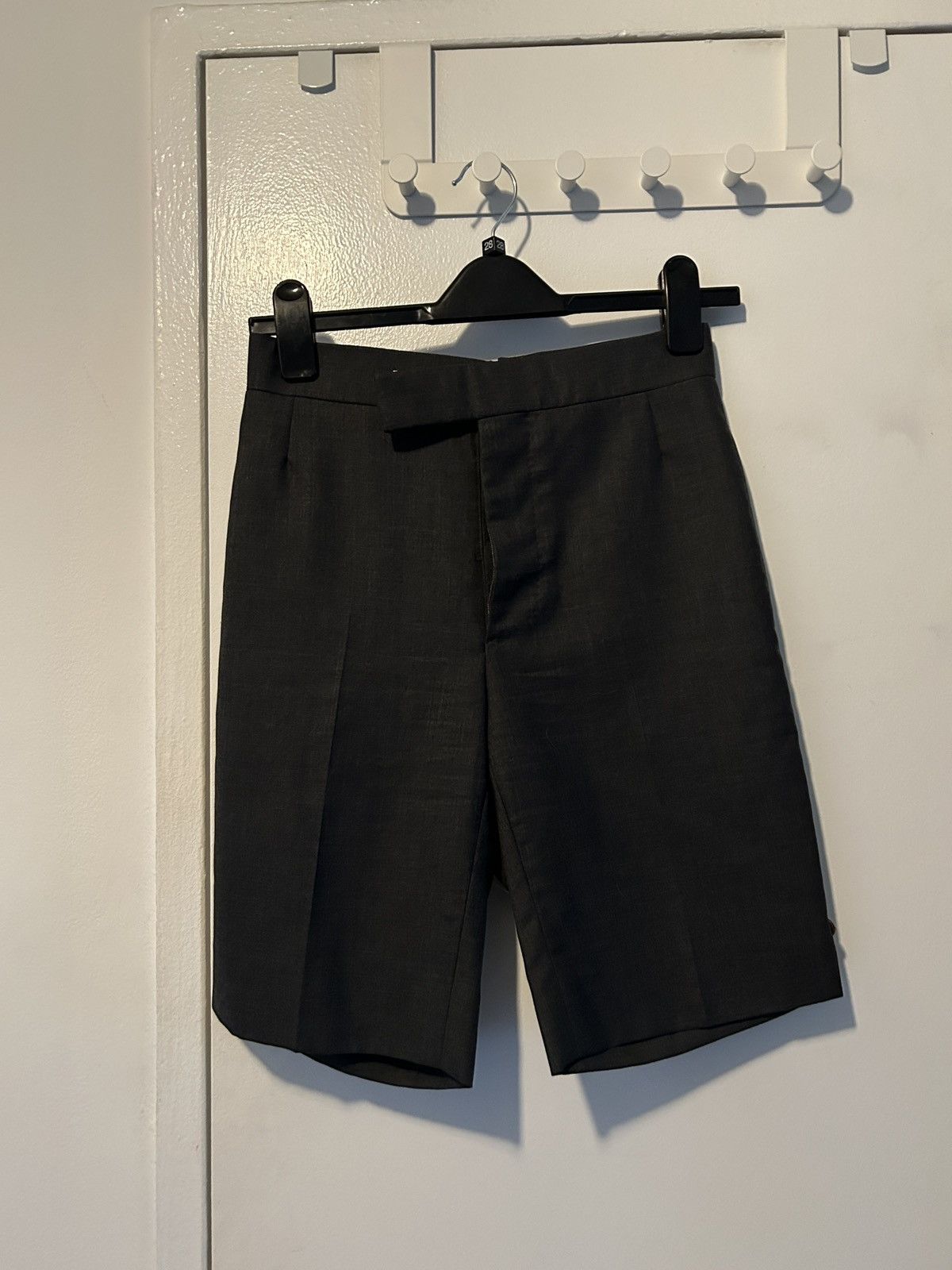 Thom Browne Thom Browne Wool Super 120s Gray Signature Shorts Size US 28 / EU 44 - 2 Thumbnail