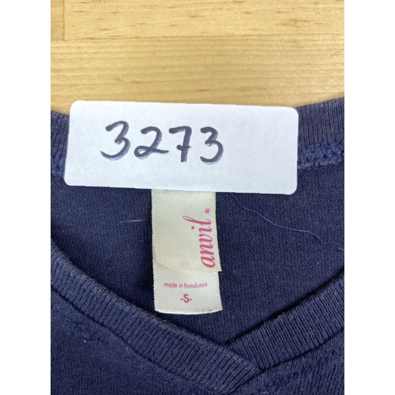 Anvil Anvil Women's T-Shirt V-Neck Cap Sleeve Eater Nation Graphic Small Blue KS Size S / US 4 / IT 40 - 3 Thumbnail