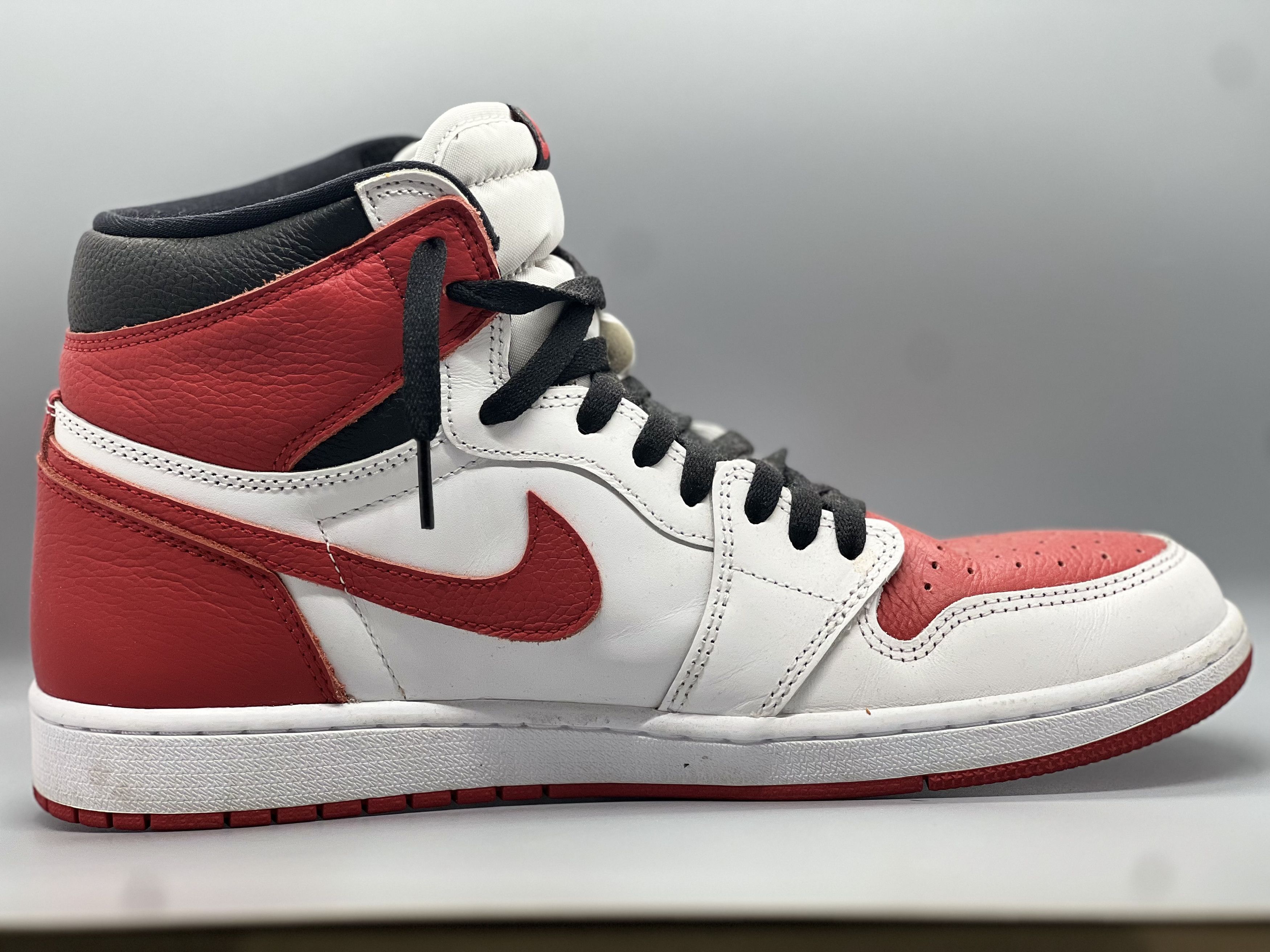 Jordan Brand Jordan 1 Retro High OG Sneakers Size US 12 / EU 45 - 3 Thumbnail
