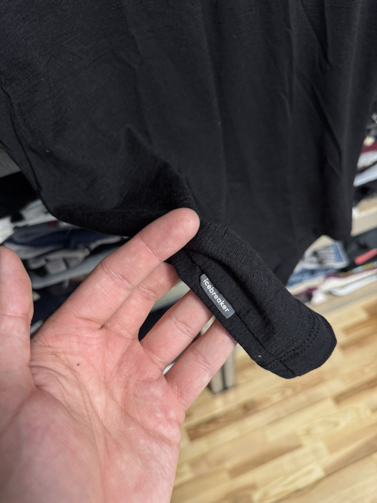 Icebreaker Icebreaker Merino Wool T-Shirt Black Print Size M Hiking Size US M / EU 48-50 / 2 - 3 Thumbnail