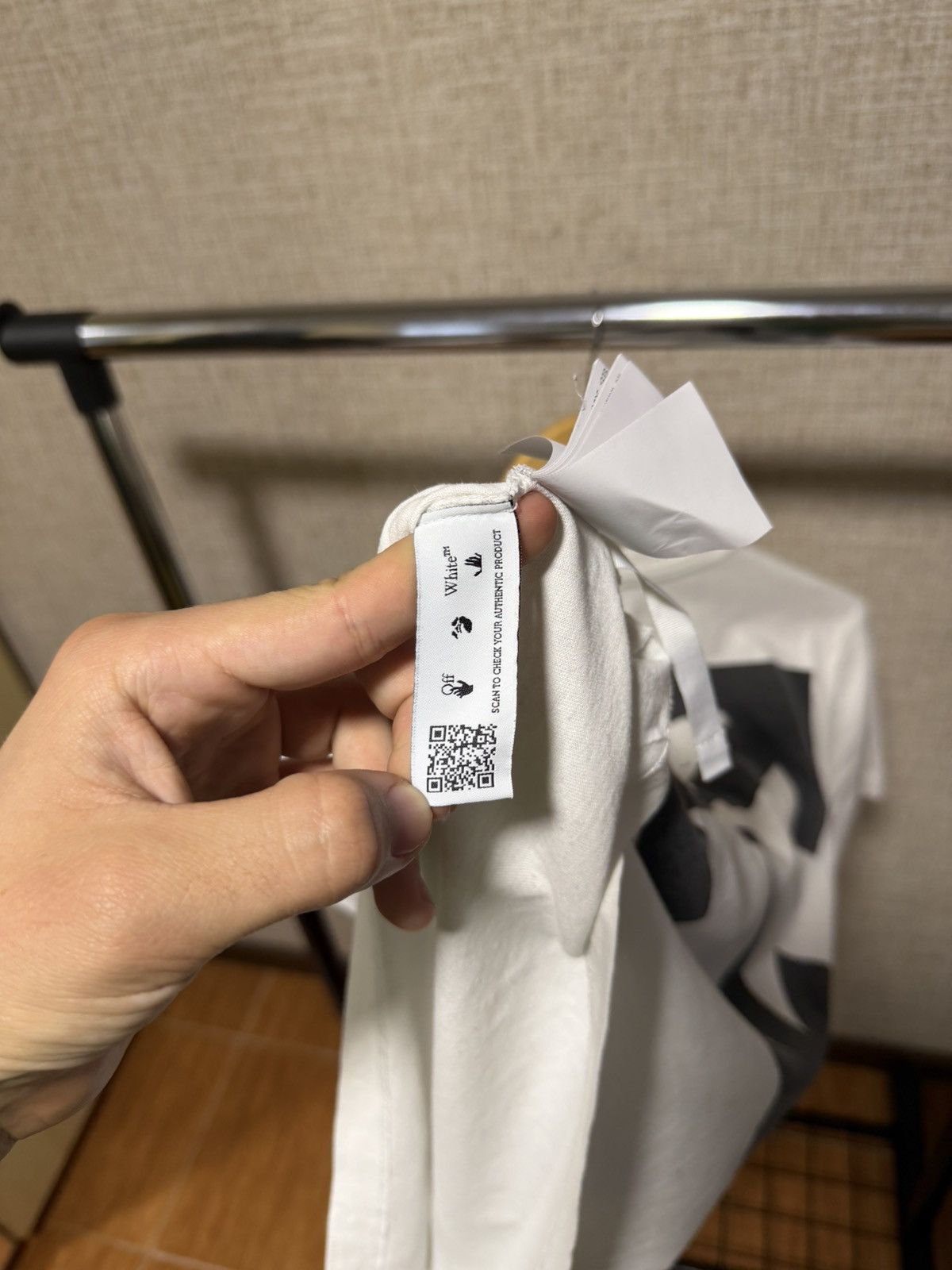 Off-White OFF-WHITE MONA LISA WHITE T-SHIRT Size US XXS / EU 40 - 7 Thumbnail
