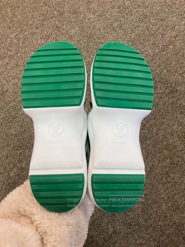 Louis Vuitton Louis Vuitton Green logo dad sneakers Size US 5 / EU 37 - 6 Thumbnail