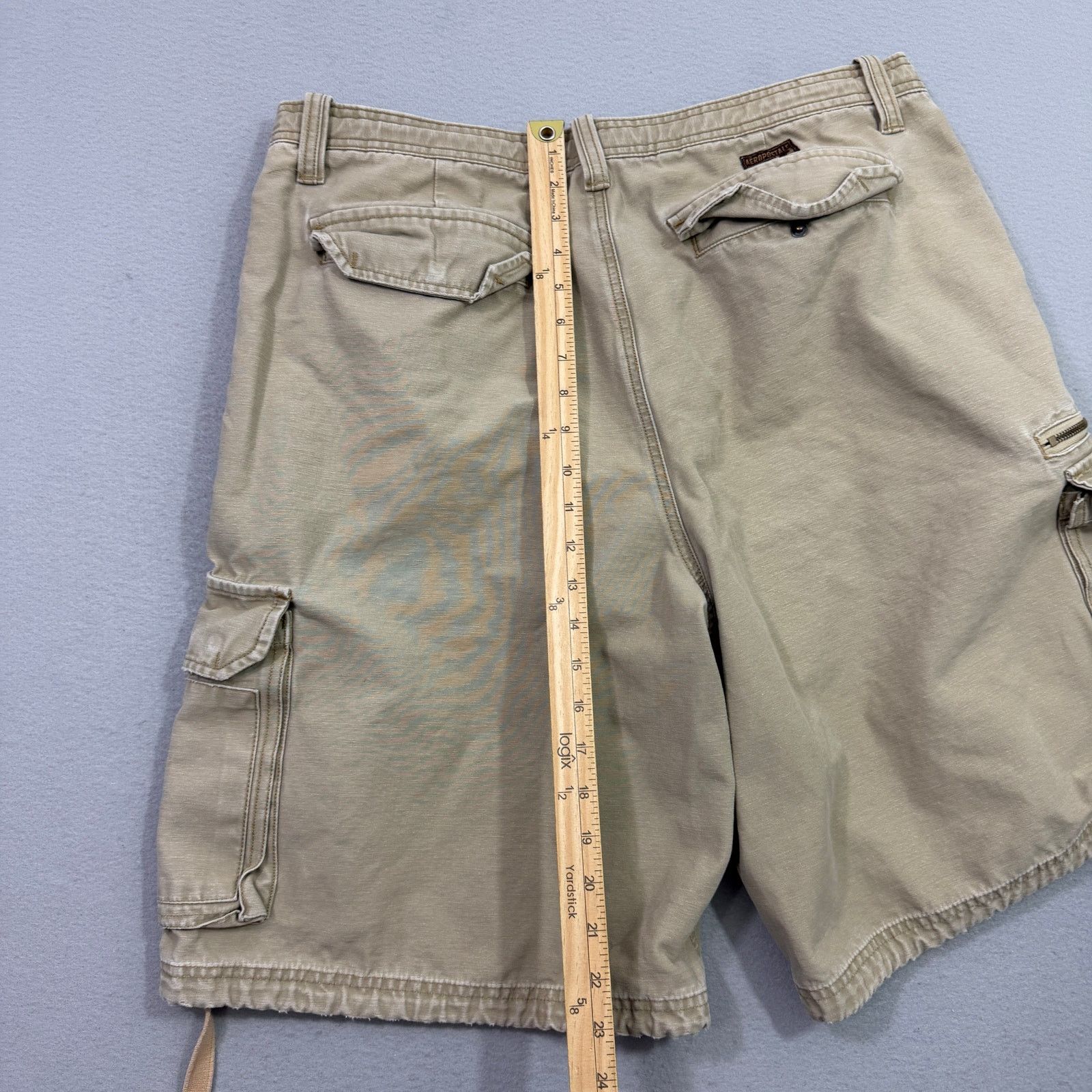 Aeropostale Vintage Aeropostale Cargo Shorts Men's 38 Tan 11" Inseam Size US 38 / EU 54 - 9 Thumbnail